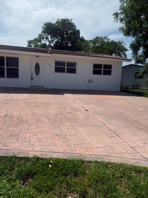17545 NW 49 CT