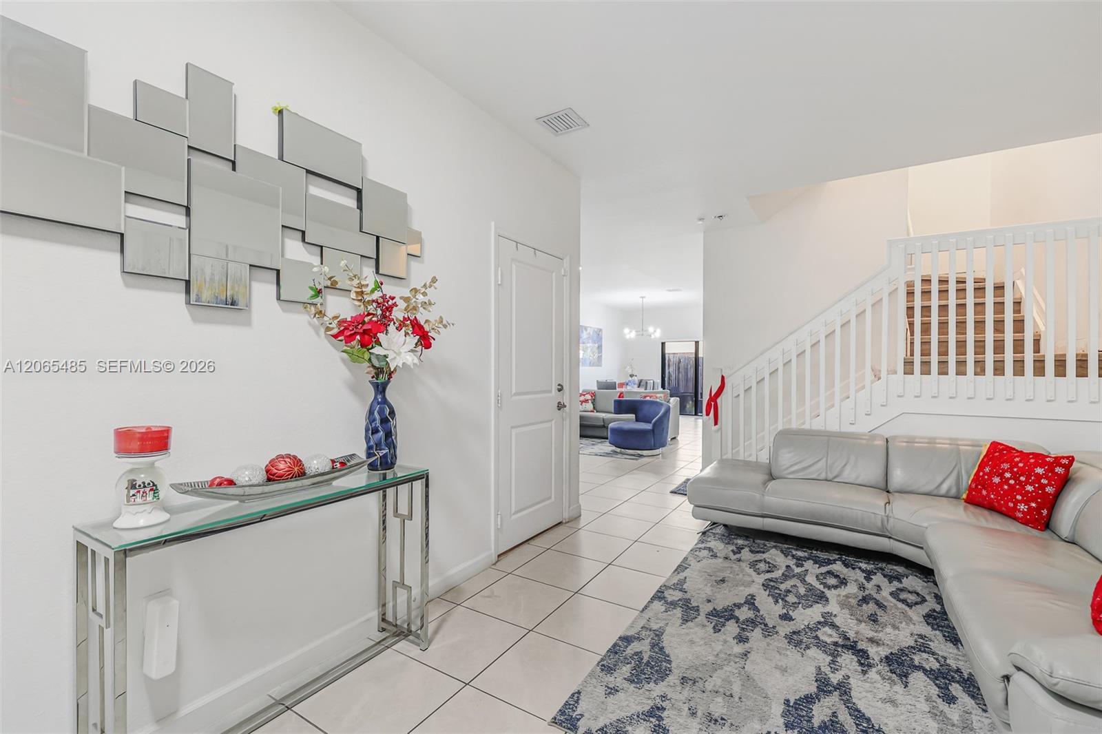 11907 SW 247th Ter
