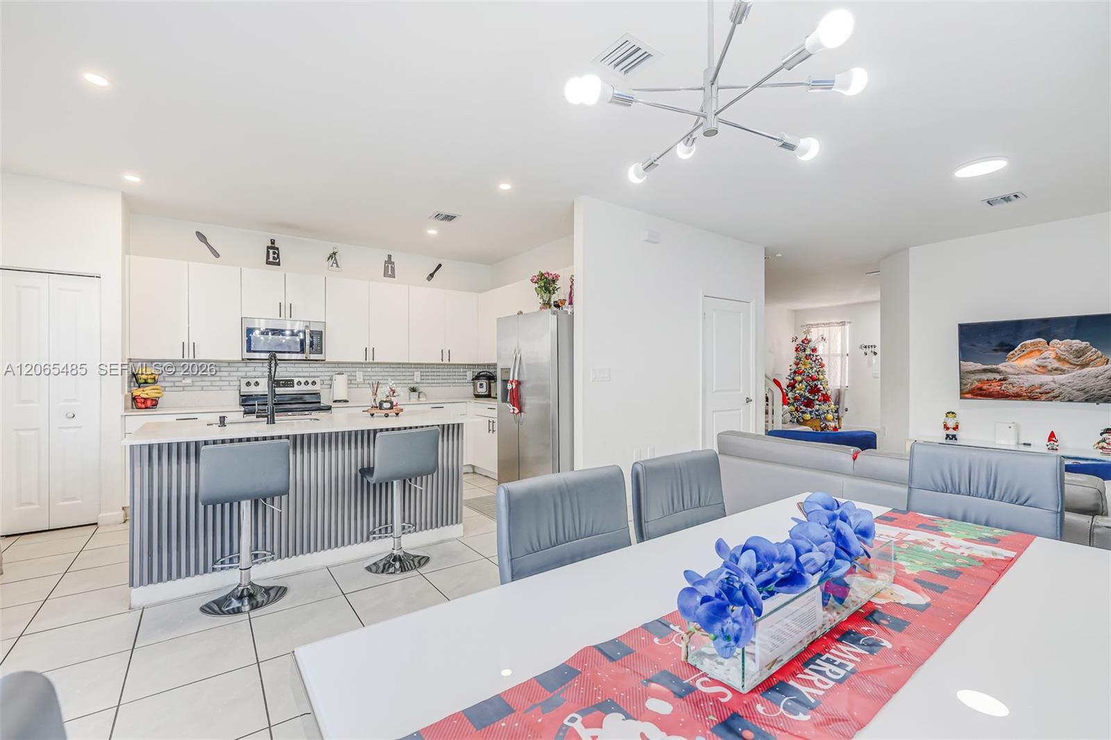 11907 SW 247th Ter