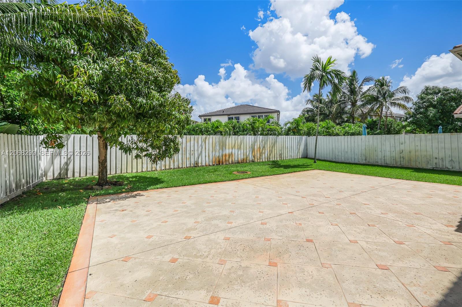 15533 SW 19th St