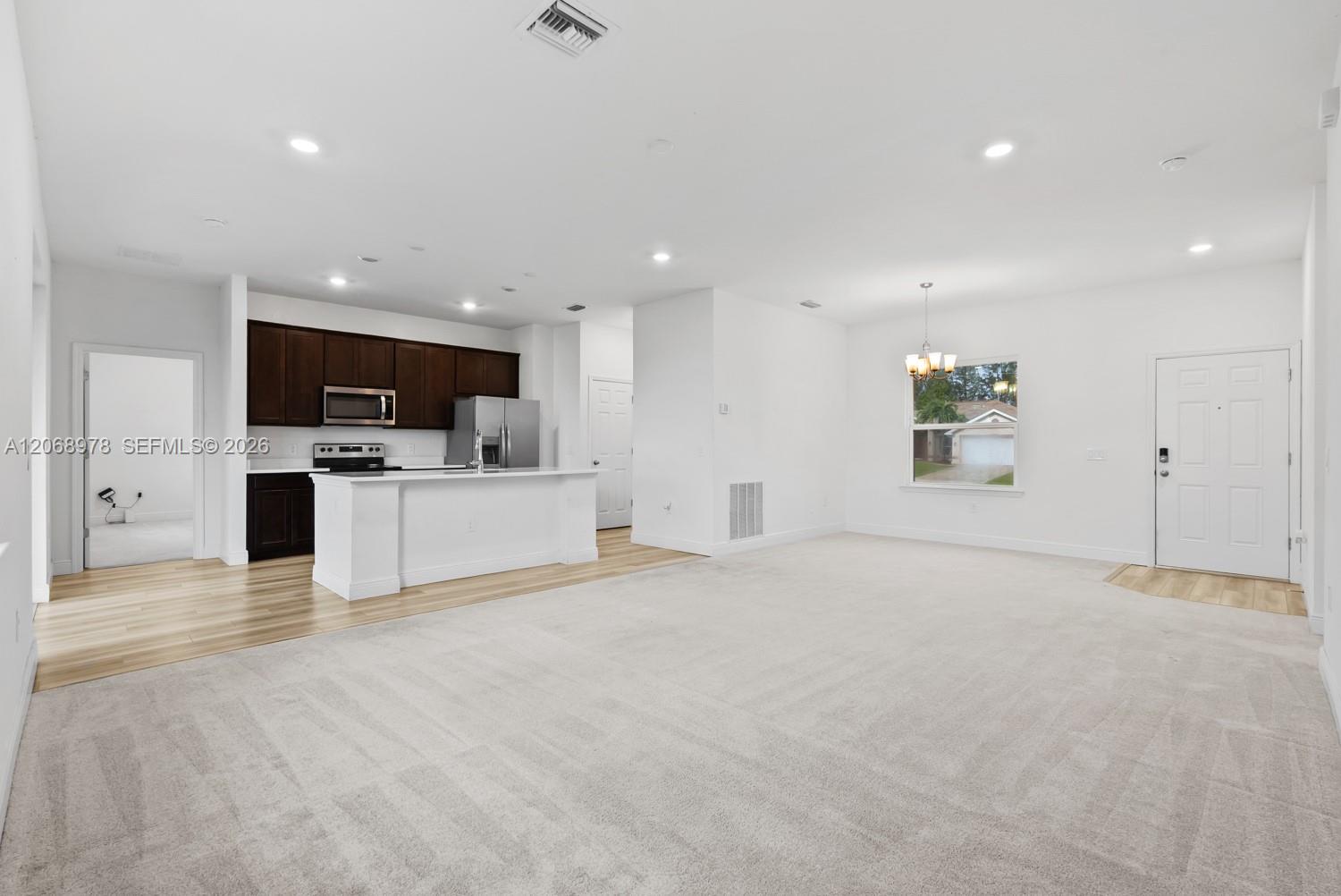 2844 NW 27th