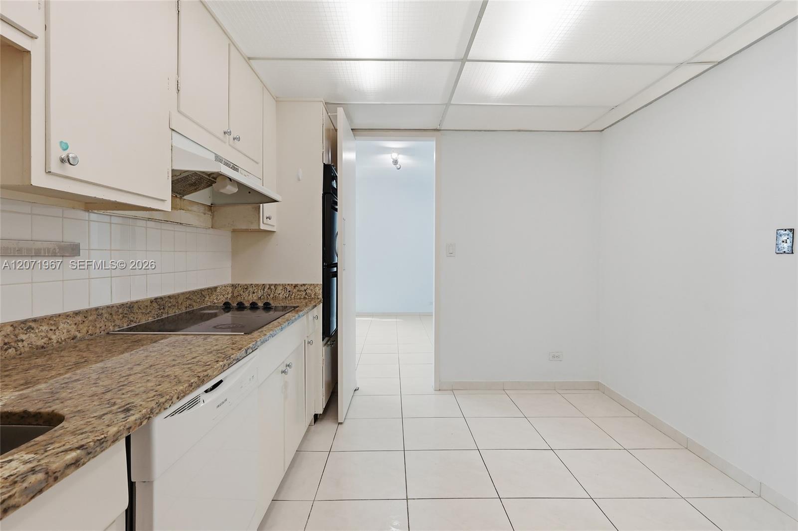 5055 Collins Ave # 11F