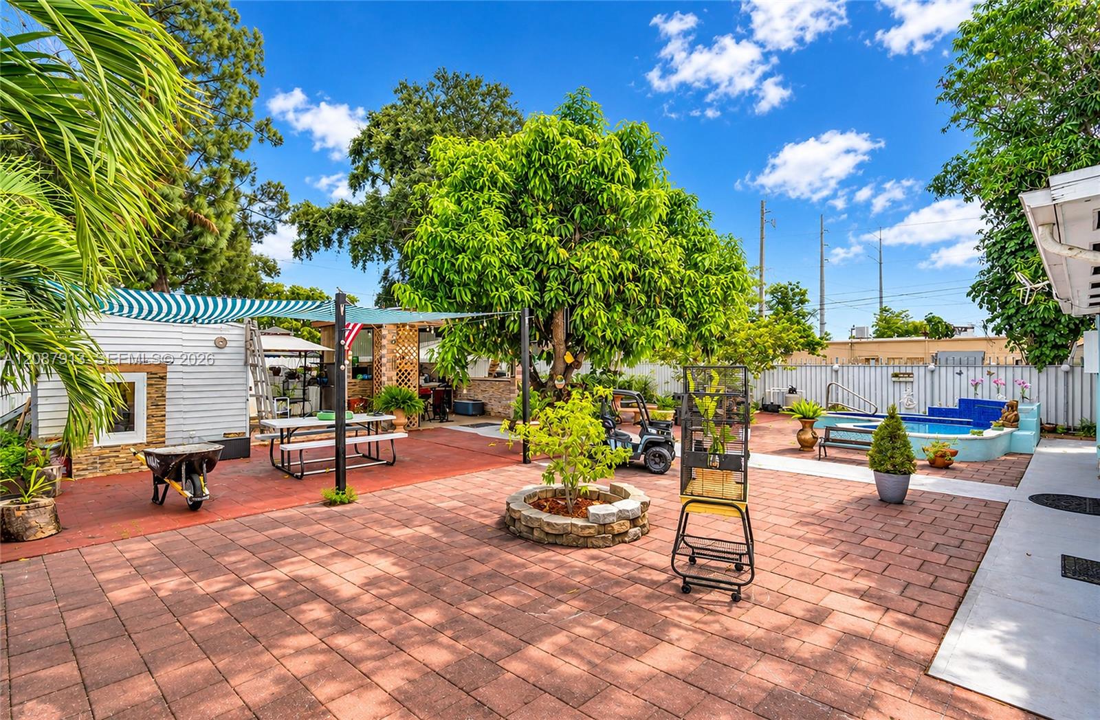 735 NW 129th St