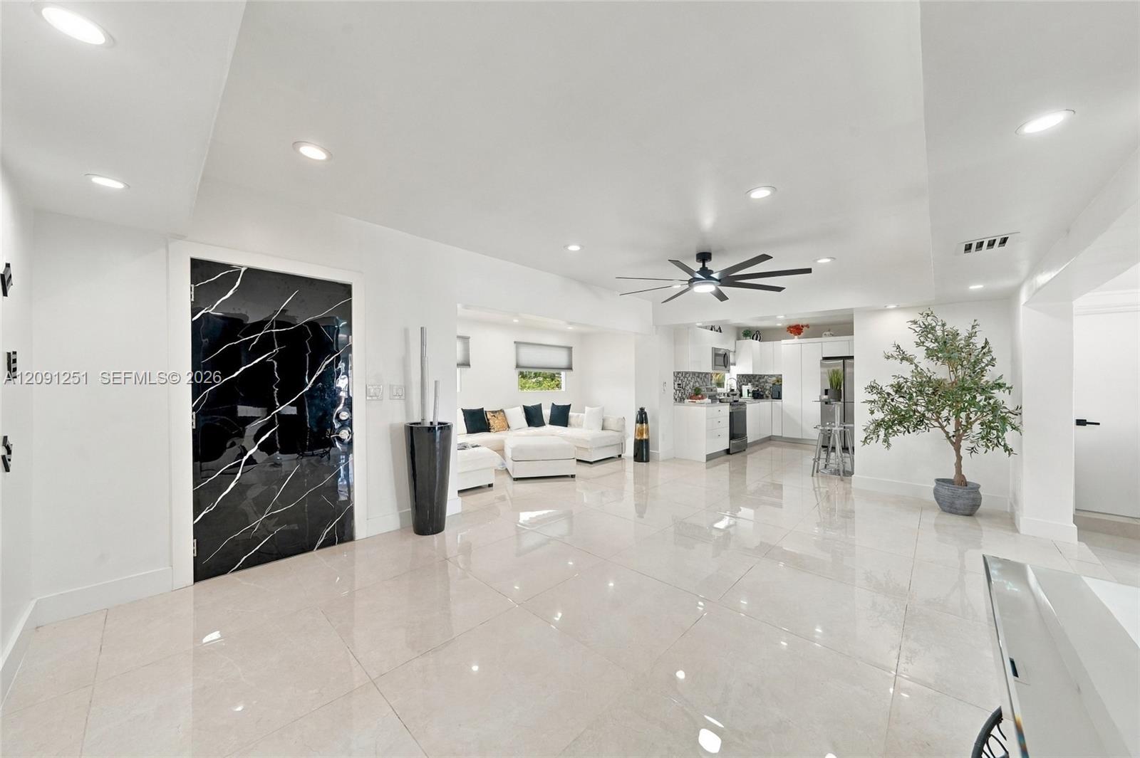 1055 NE 144th St