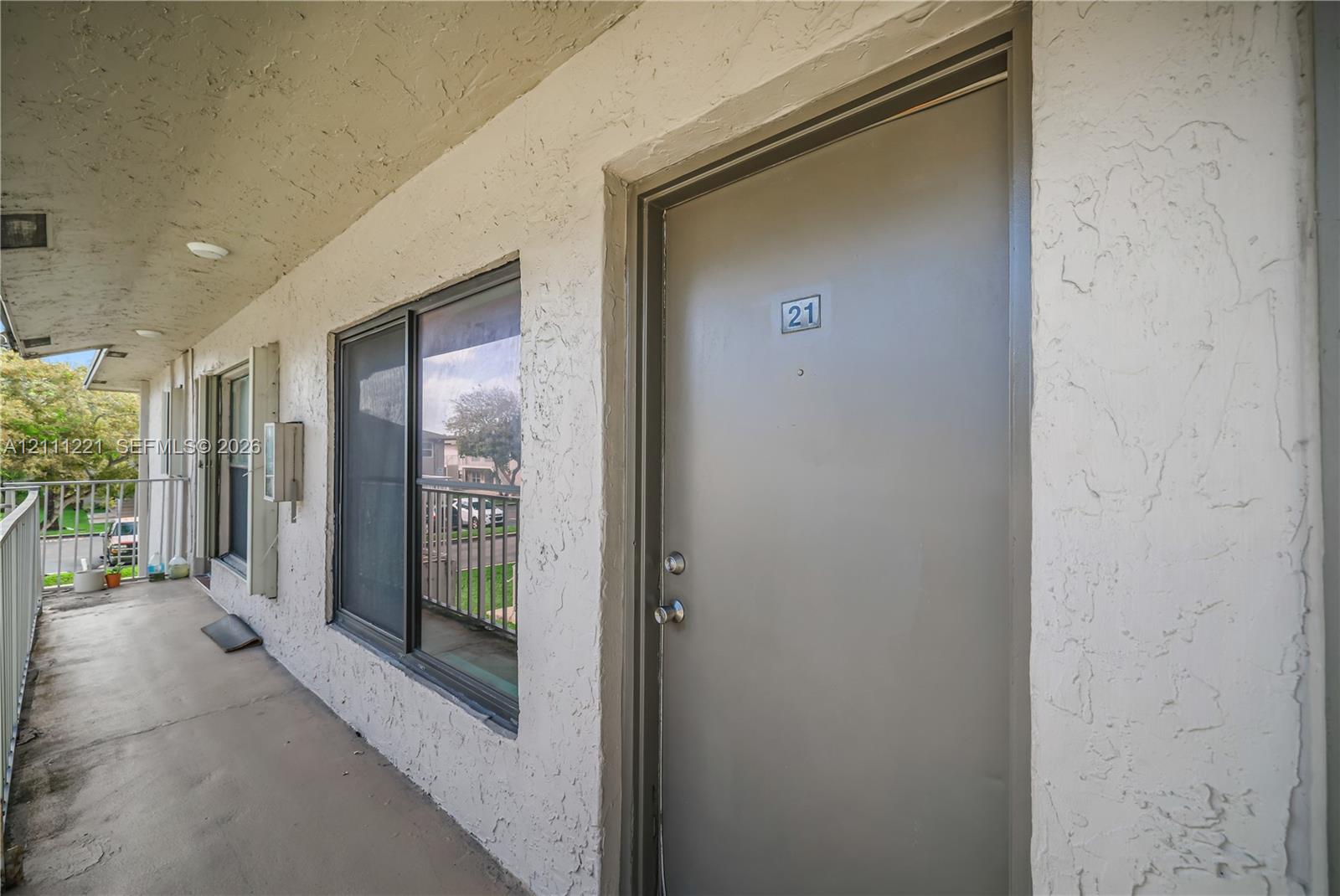 15316 SW 72nd St # 21 Unit: 19-21