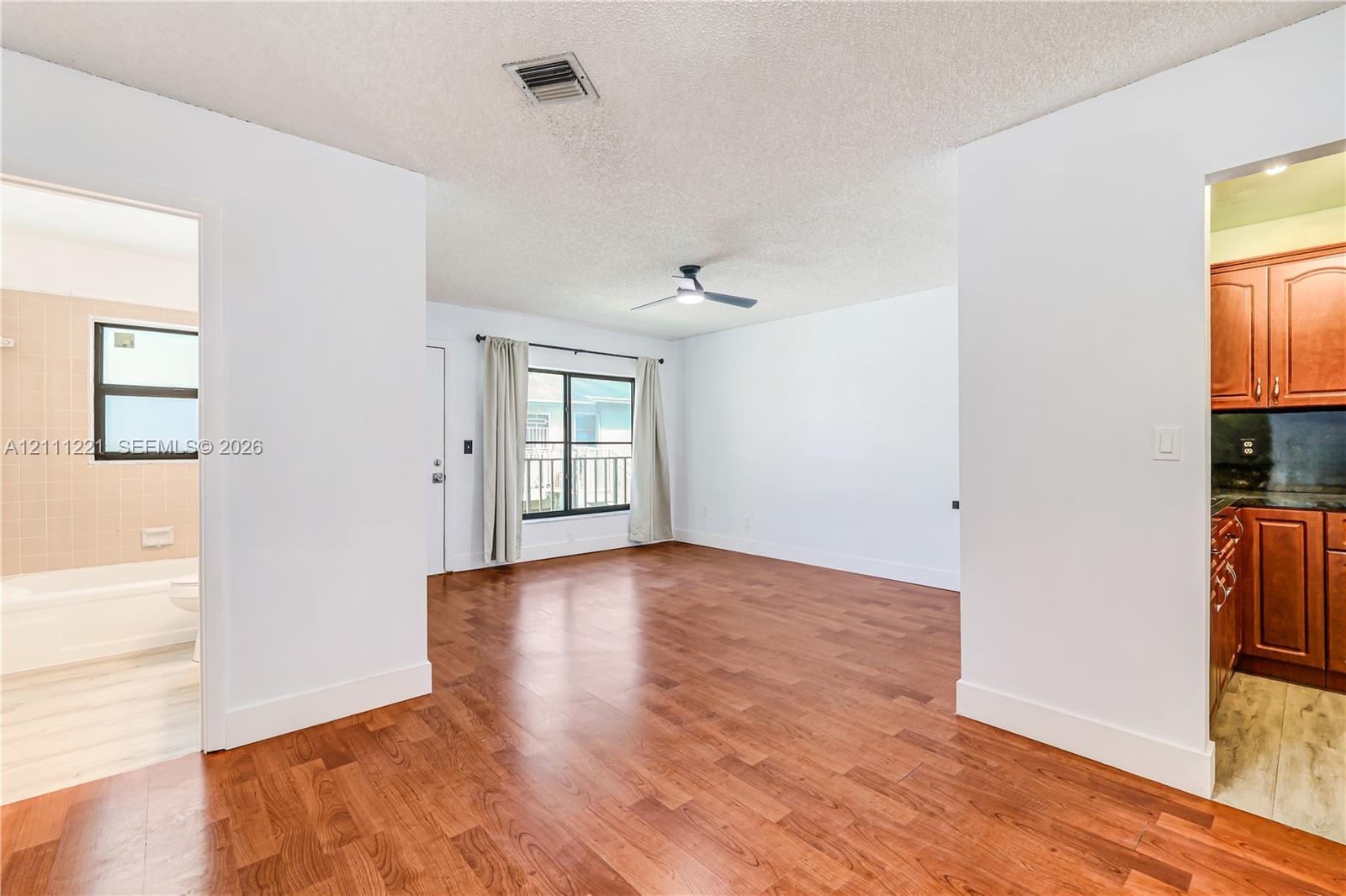 15316 SW 72nd St # 21 Unit: 19-21