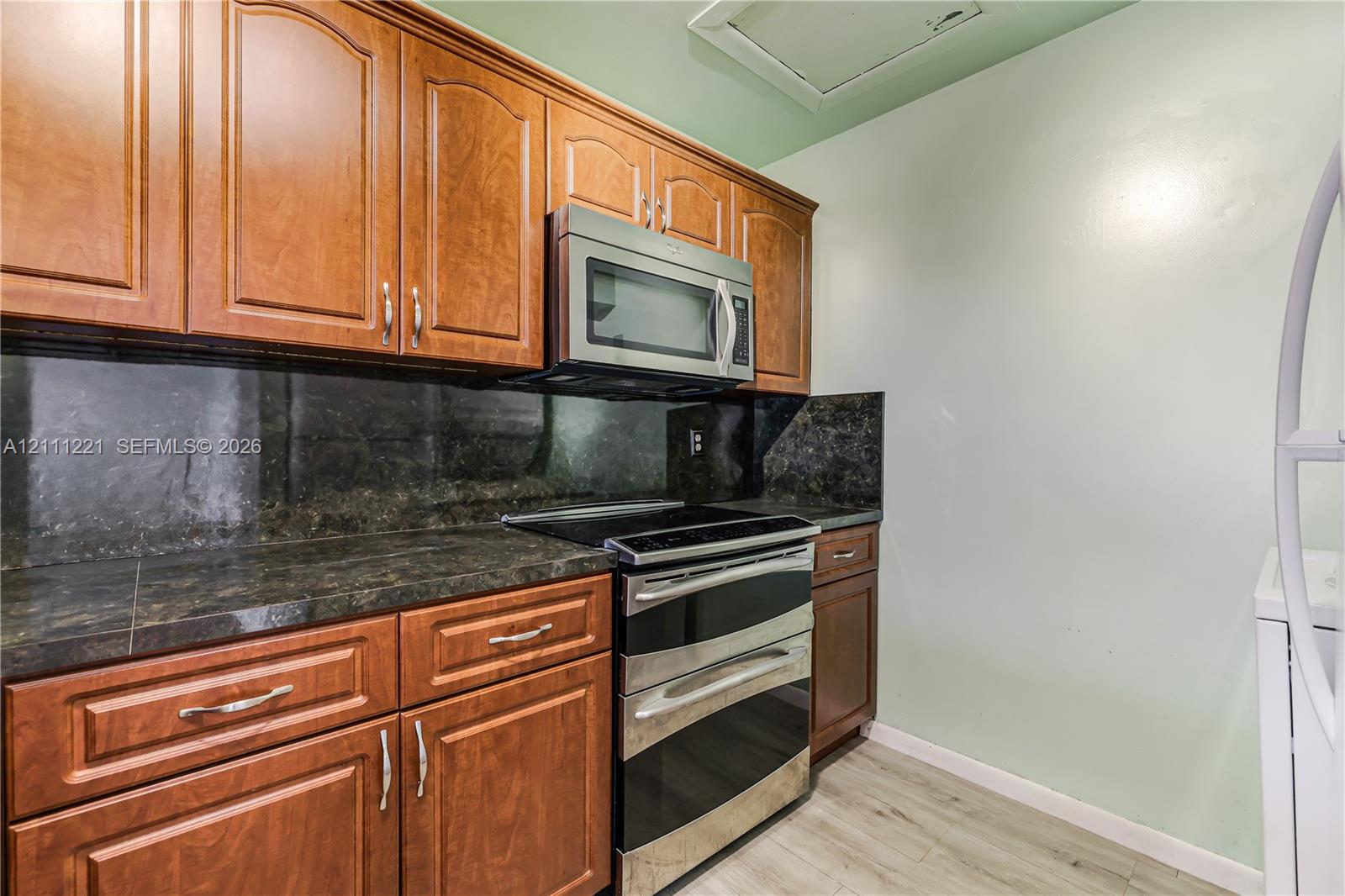 15316 SW 72nd St # 21 Unit: 19-21