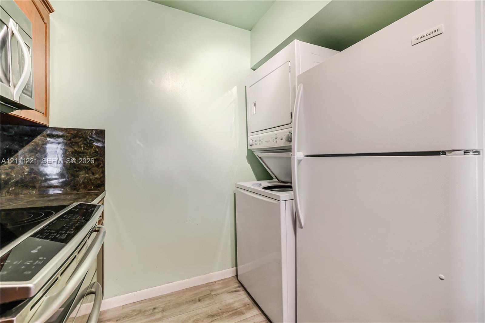 15316 SW 72nd St # 21 Unit: 19-21