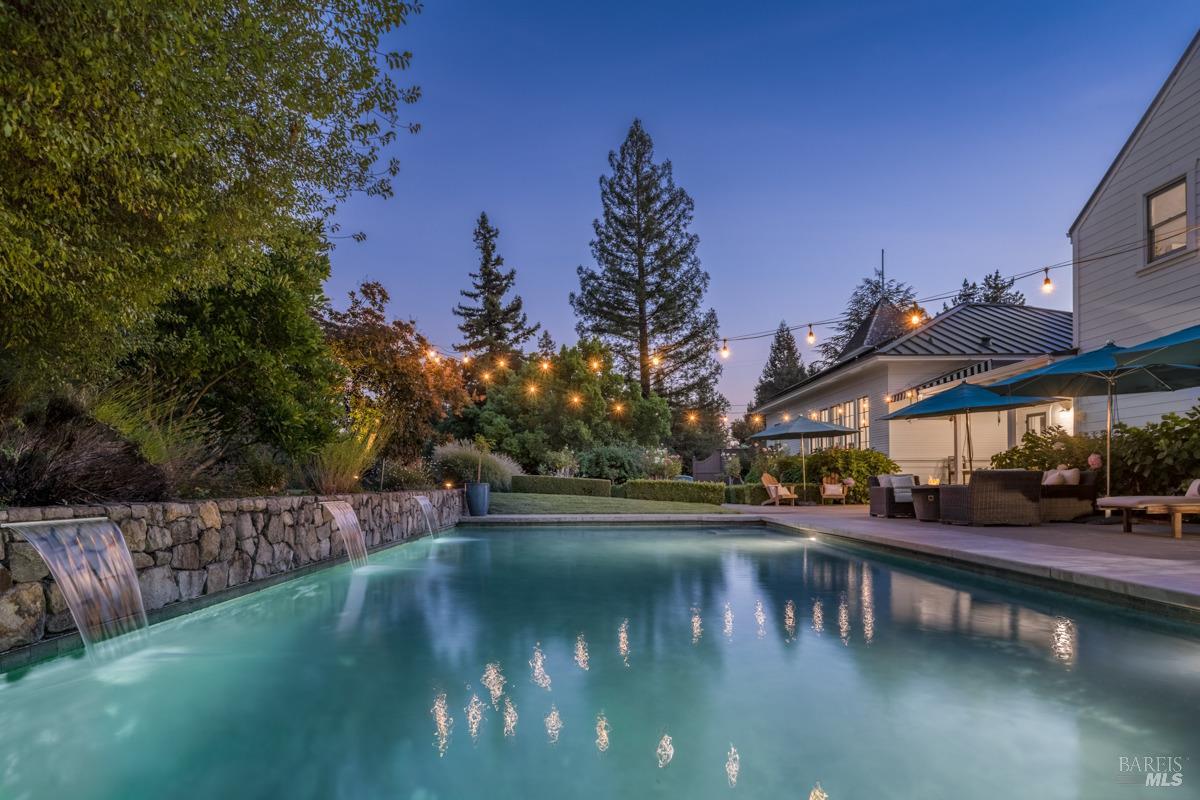 1250 Lovall Valley Rd