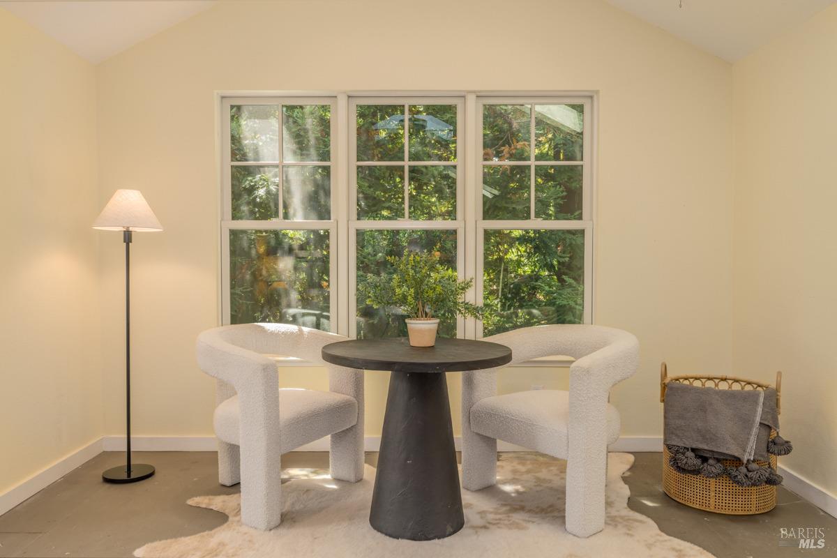 1250 Lovall Valley Rd