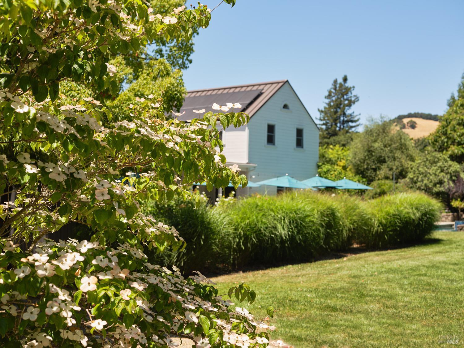 1250 Lovall Valley Rd