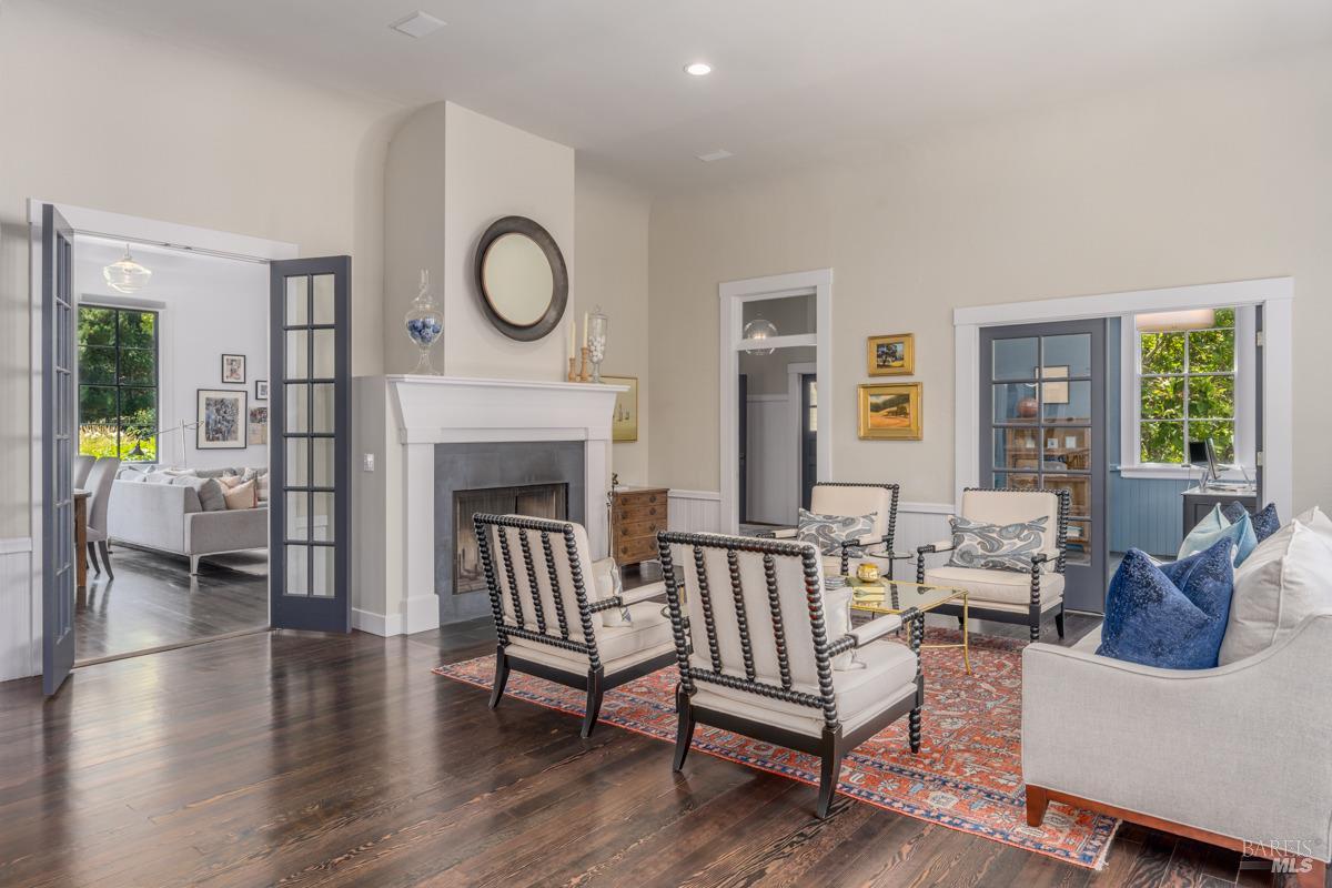 1250 Lovall Valley Rd