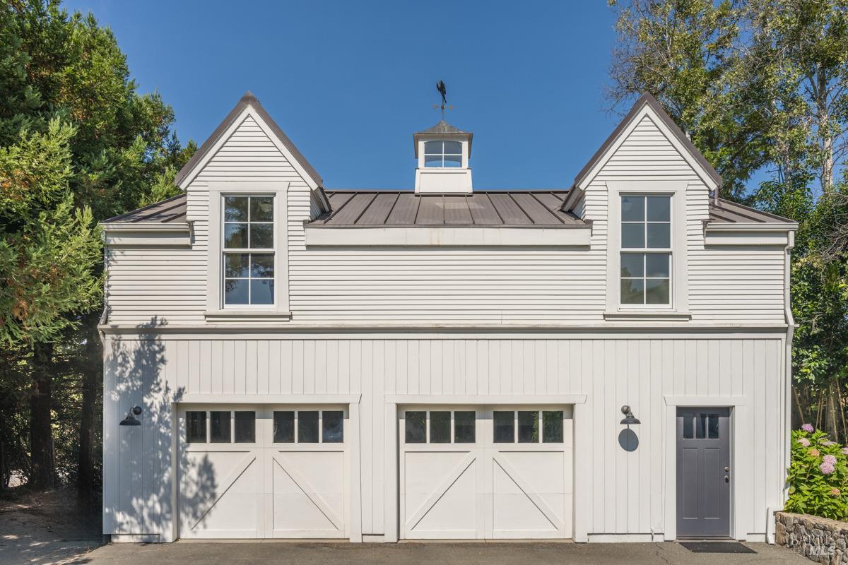 1250 Lovall Valley Rd