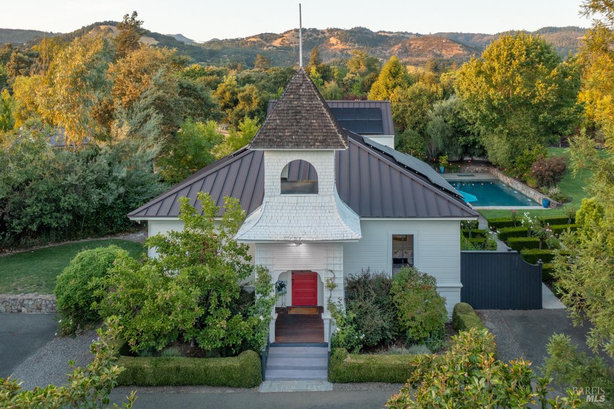 1250 Lovall Valley Rd