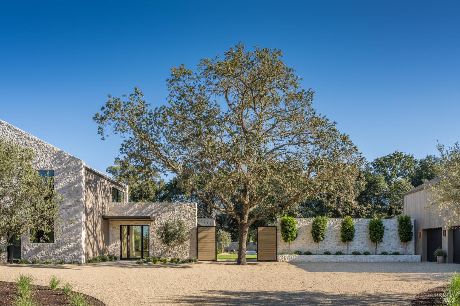 1438 Ridge Valley Rd