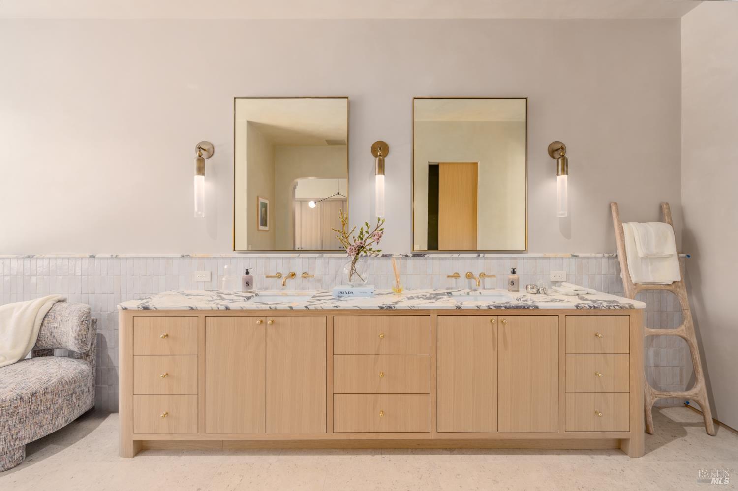 1438 Ridge Valley Road