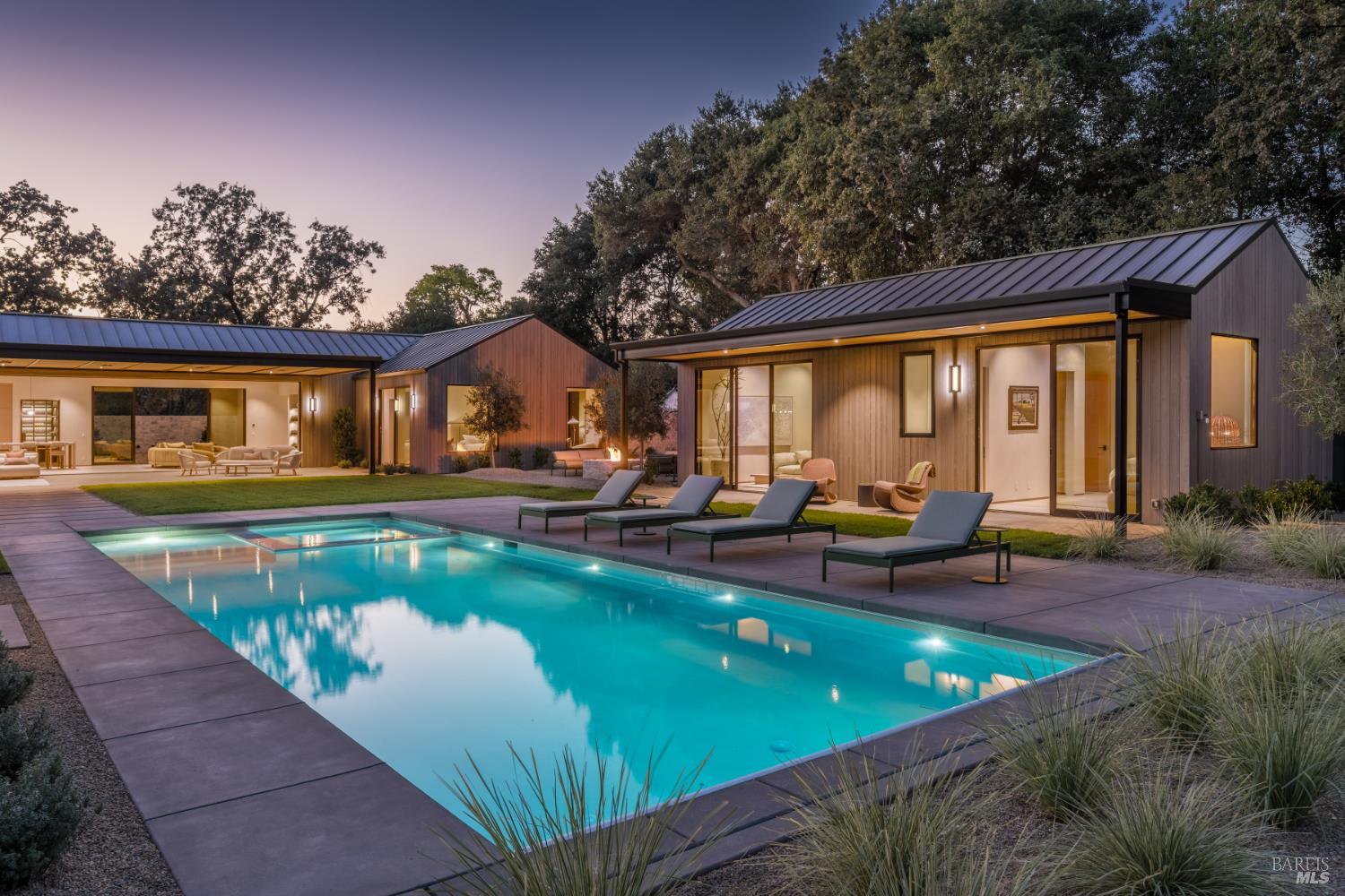 1438 Ridge Valley Road