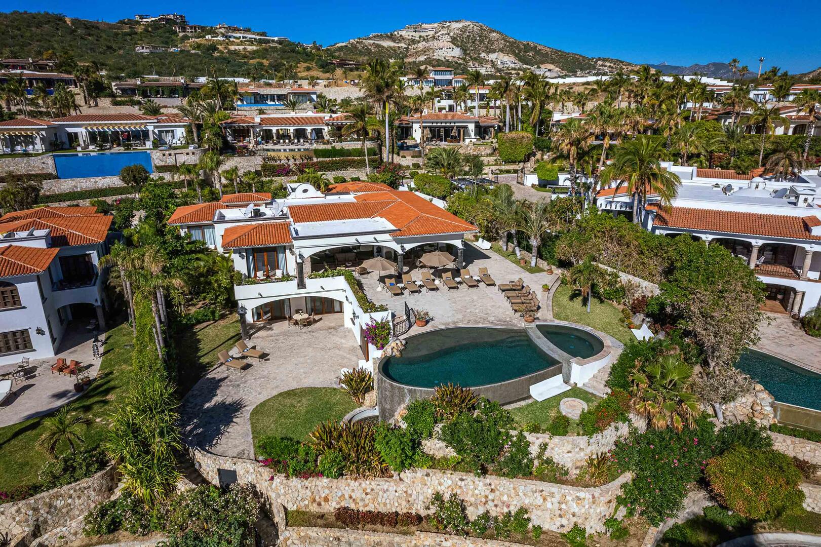 Caleta 25, Casa Maravilla