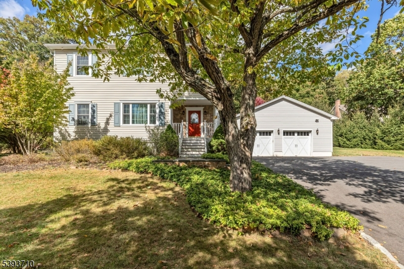 2111 Washington Valley Rd