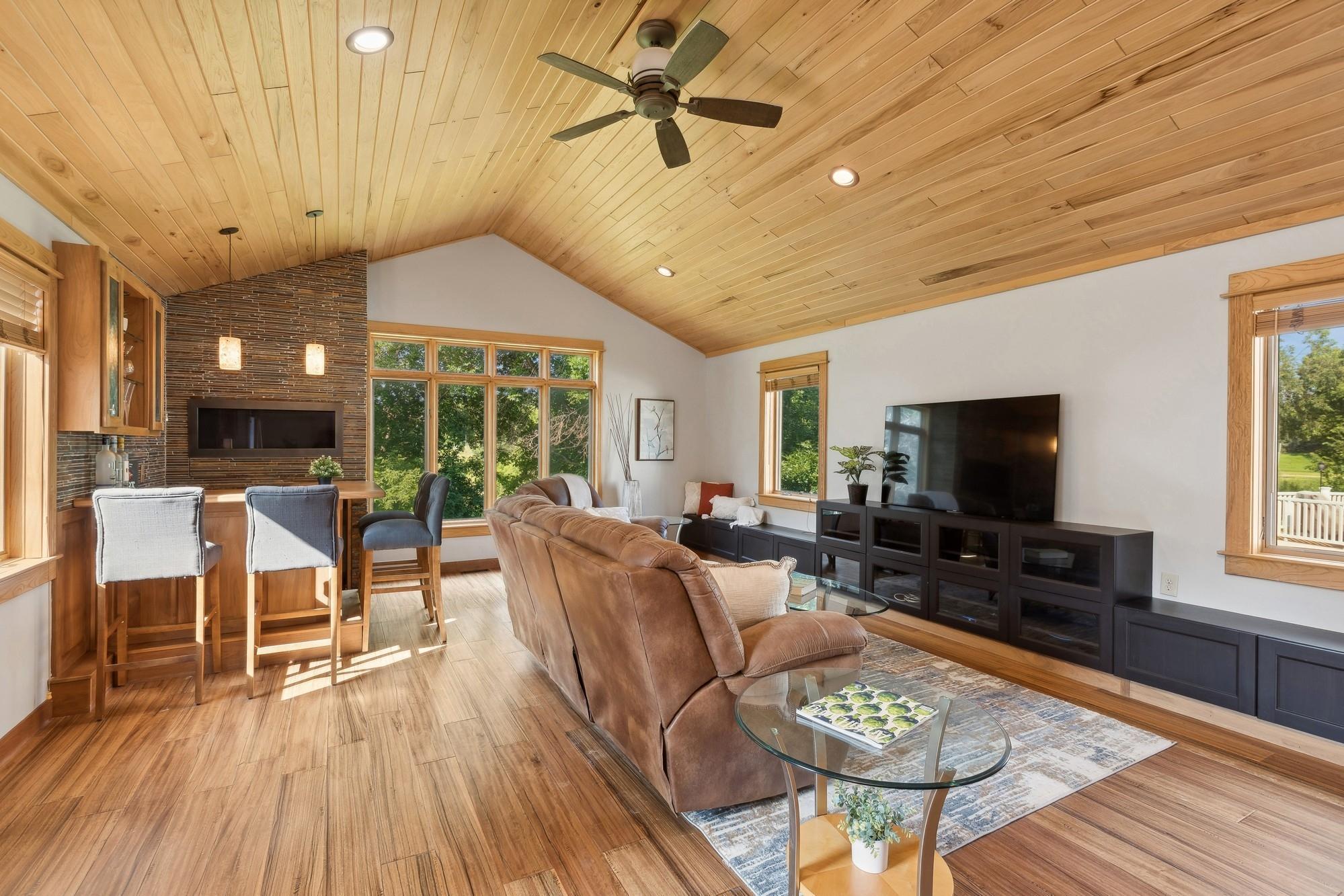 3949 Bailey Ridge Draw