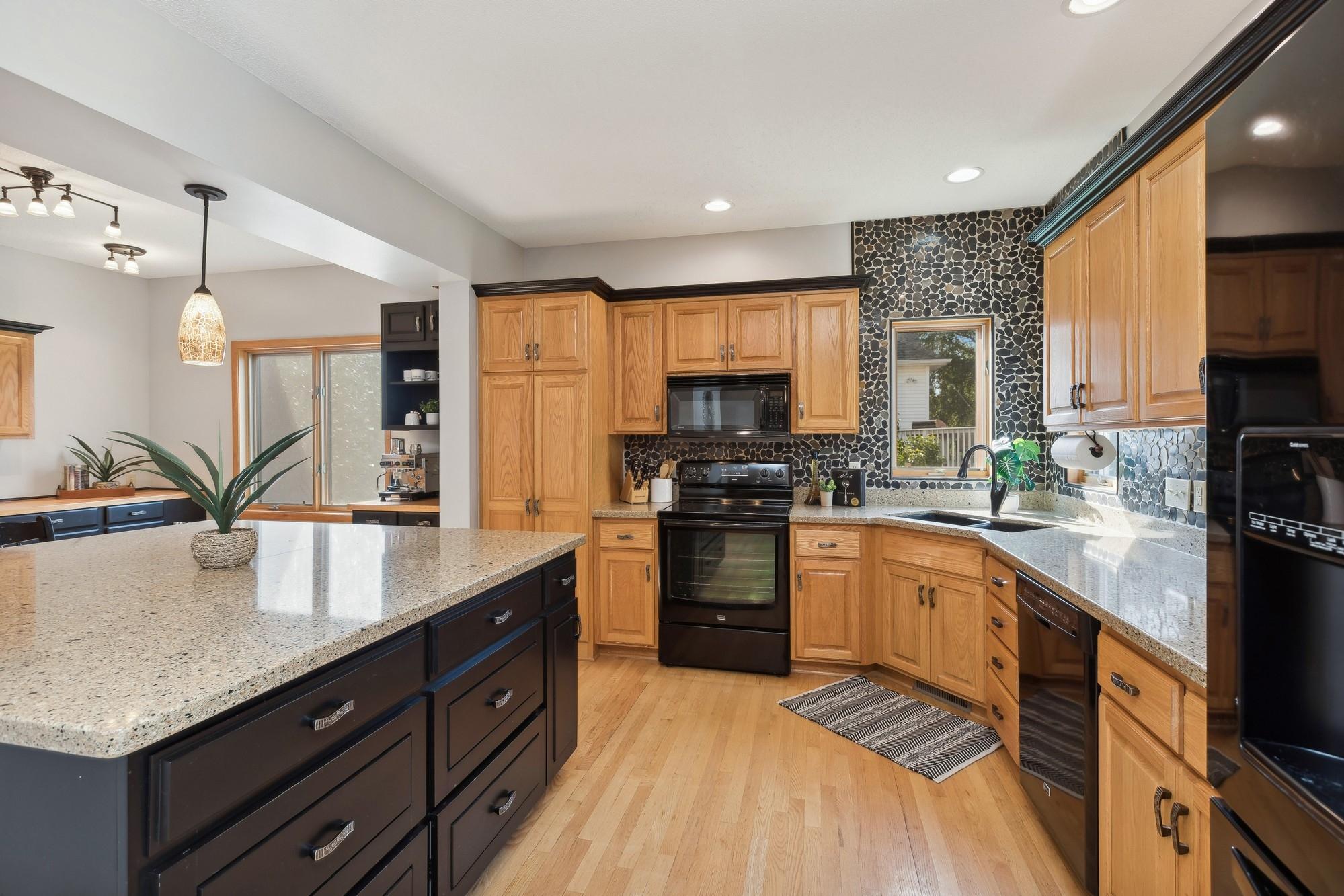 3949 Bailey Ridge Draw