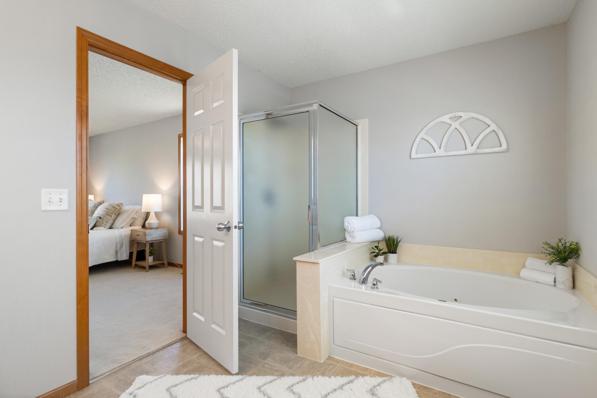 13652 Atwood Trail