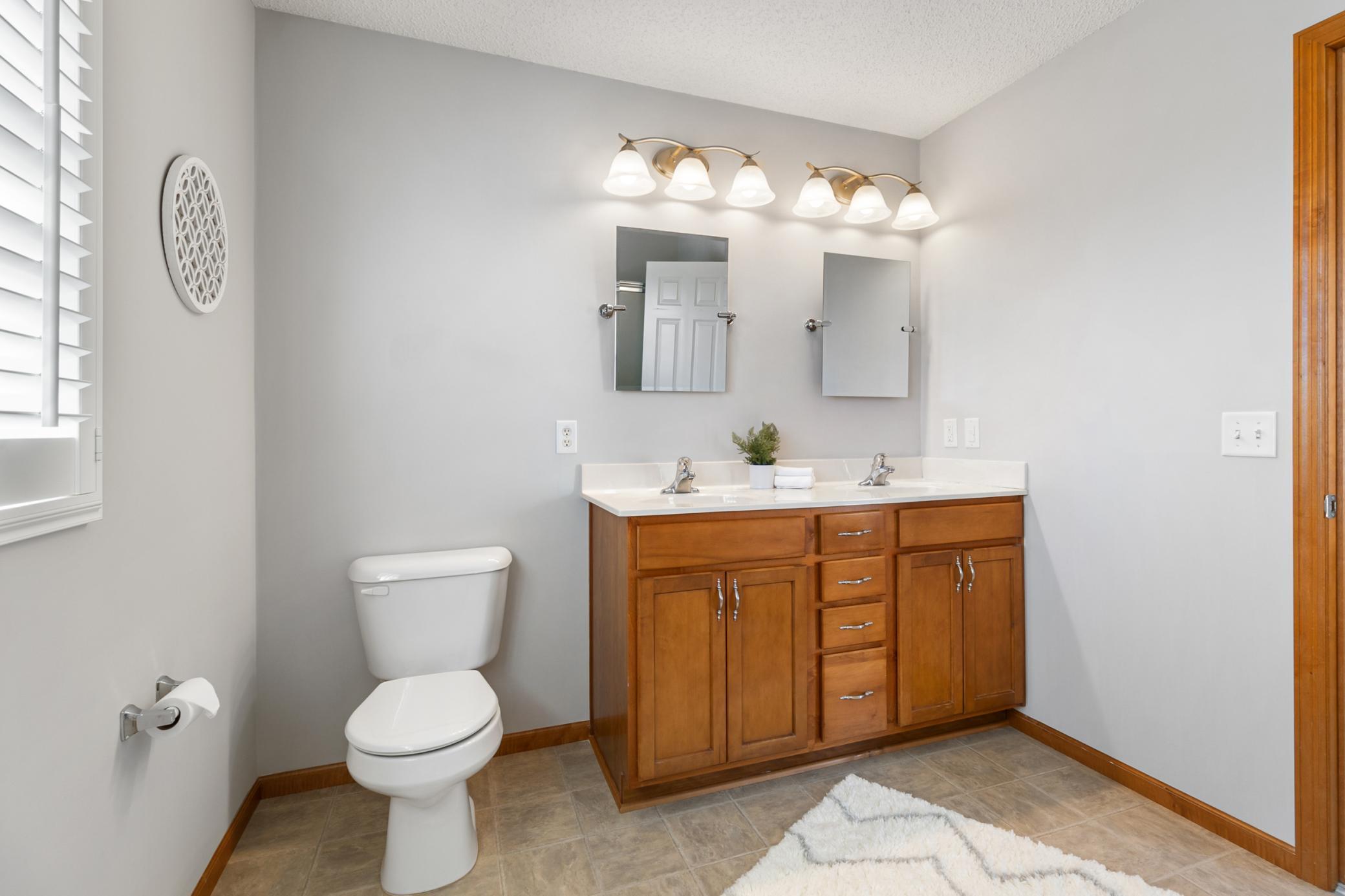 13652 Atwood Trail