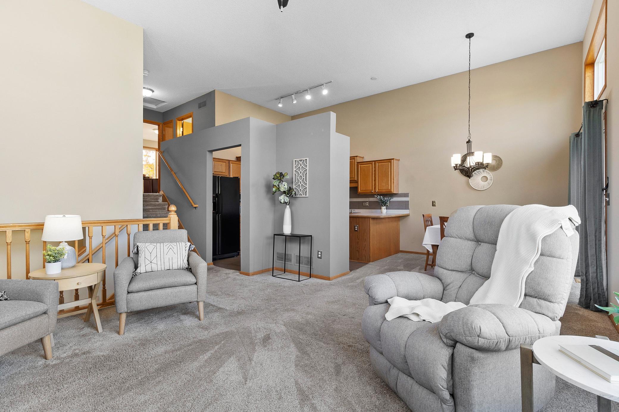 15126 Cimarron Avenue