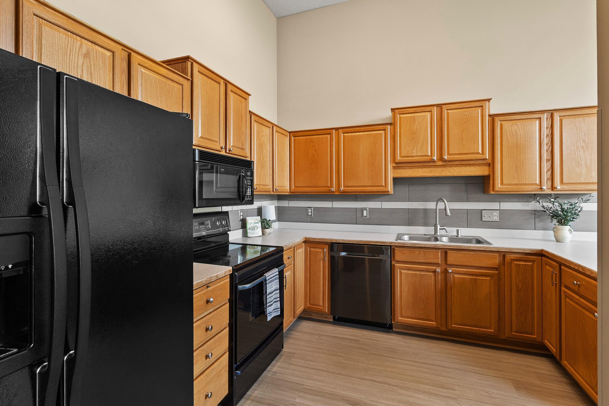 15126 Cimarron Avenue