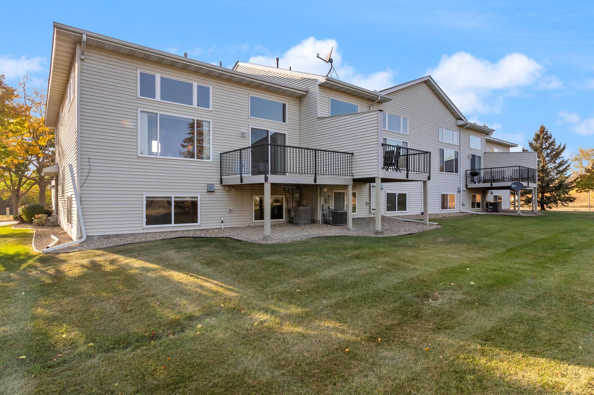 15126 Cimarron Avenue