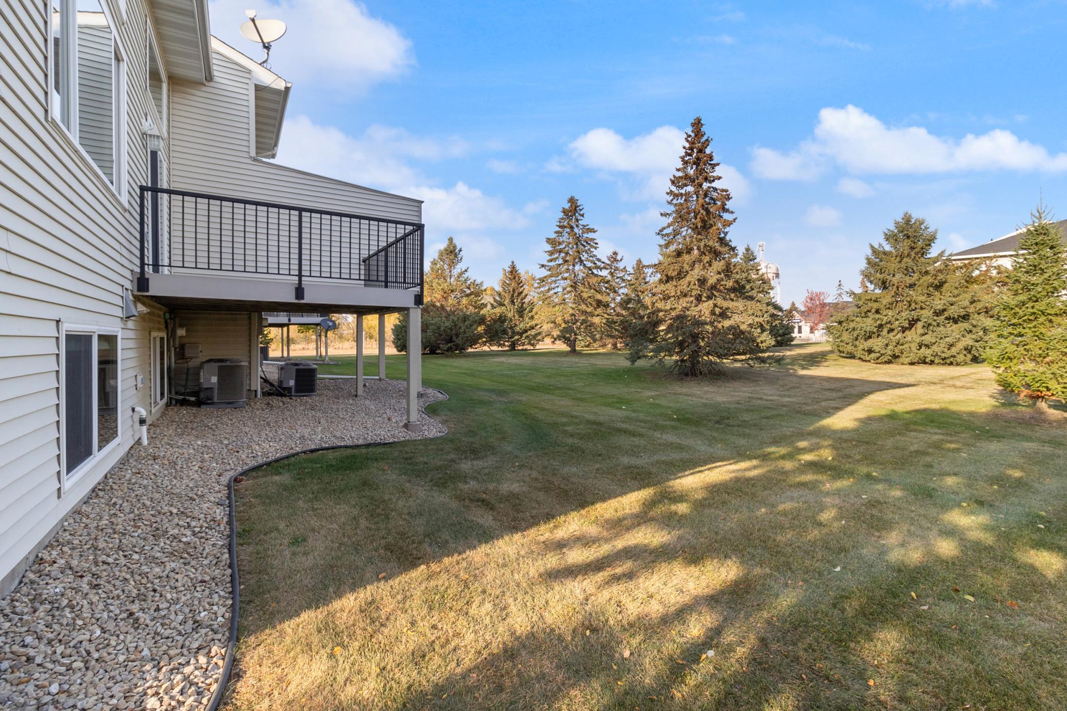 15126 Cimarron Avenue