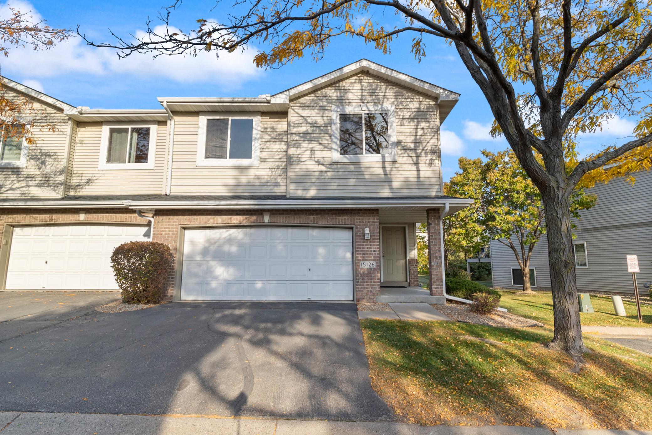 15126 Cimarron Avenue