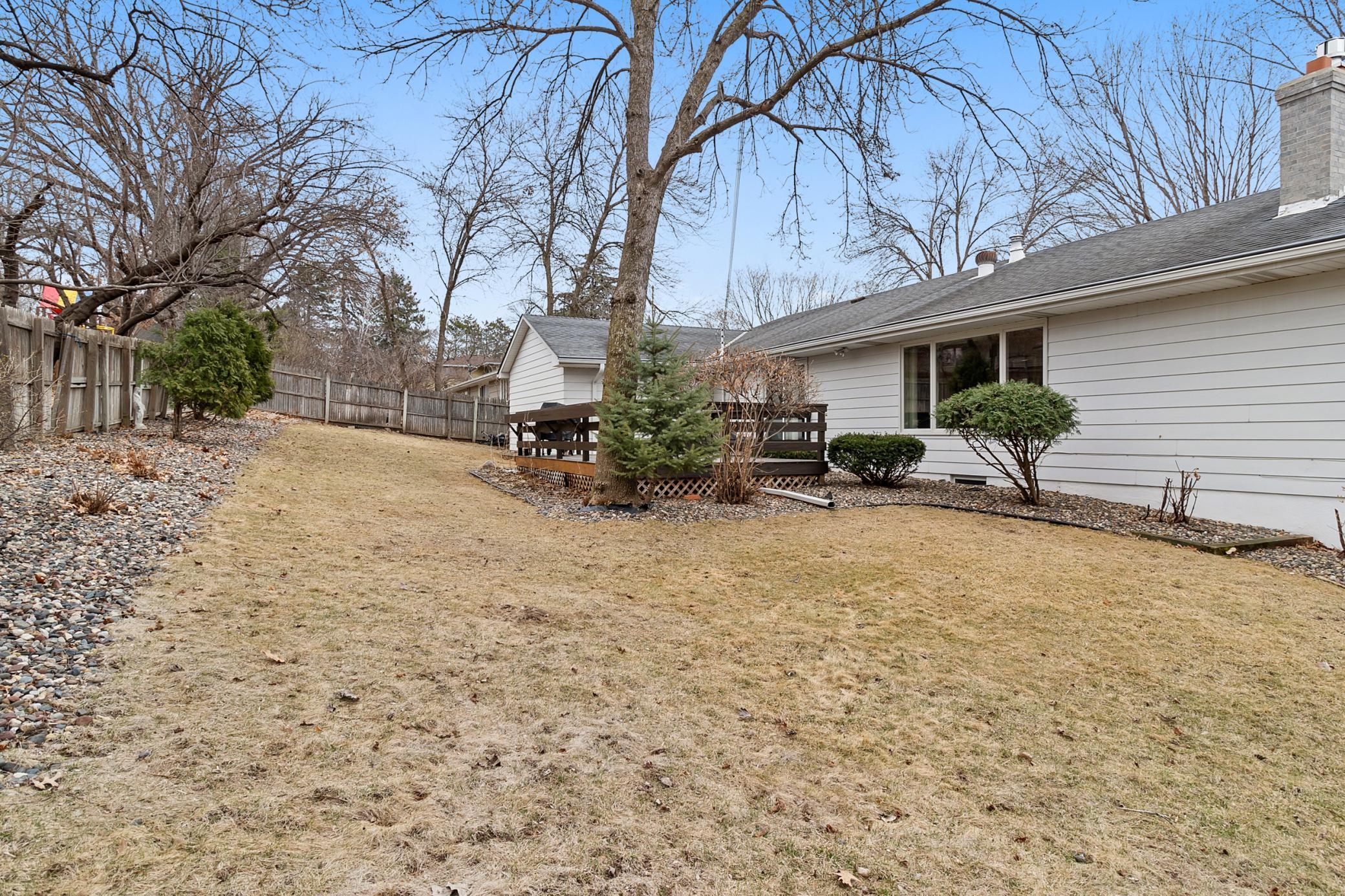 6008 Saxony Road