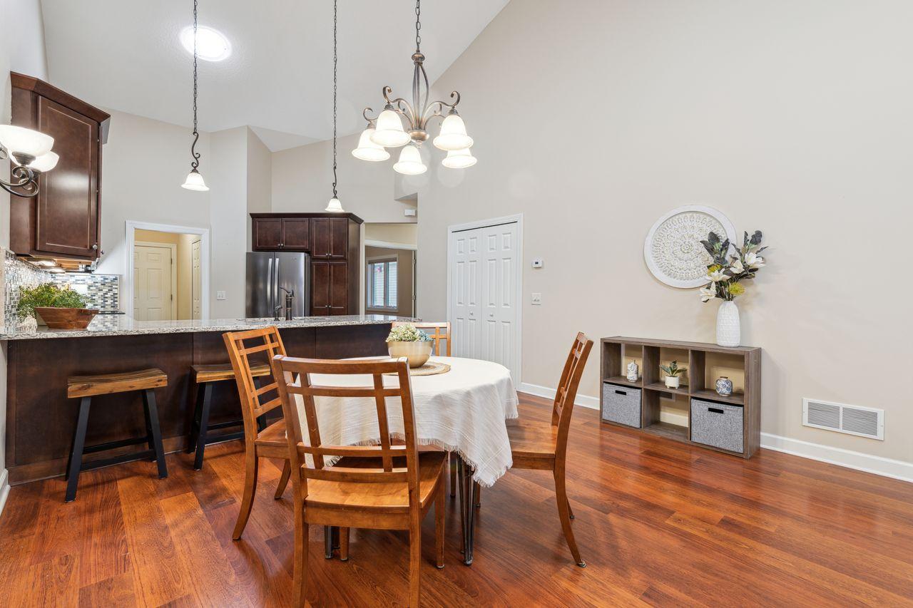 5835 Oakgreen Court N