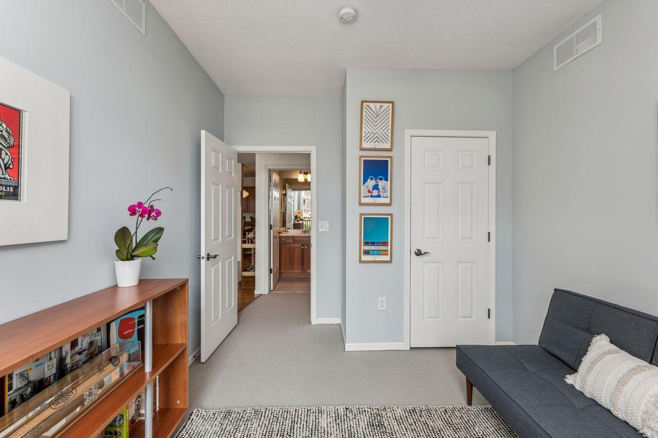 301 Oak Grove Street Unit: 305