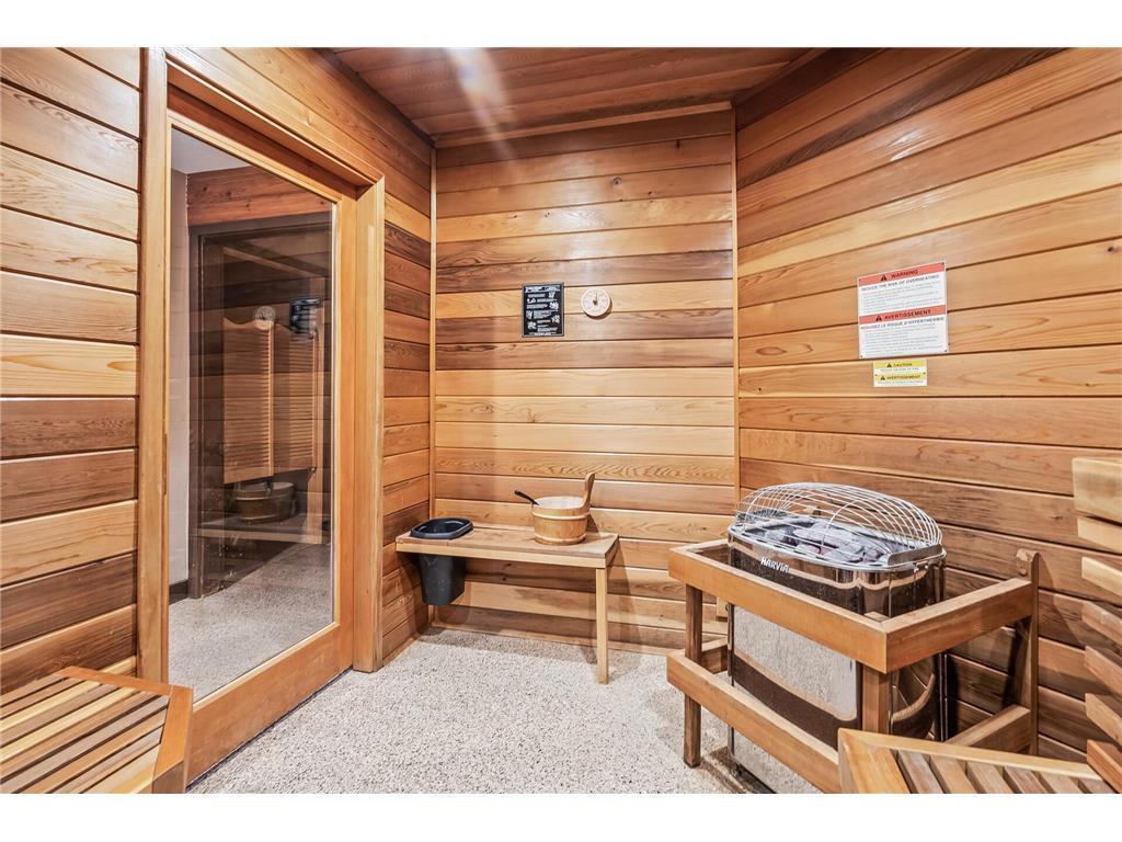 2011 E 122nd Street Unit: D4