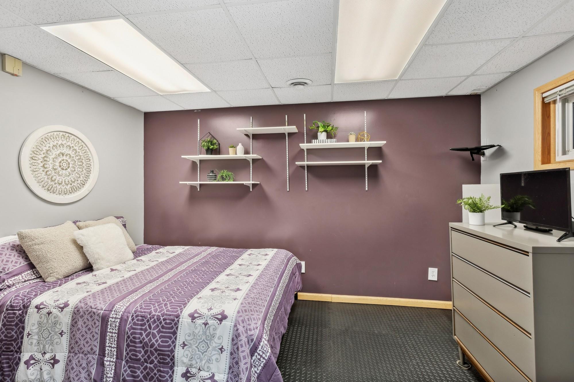 7175 Upper 157th Street W