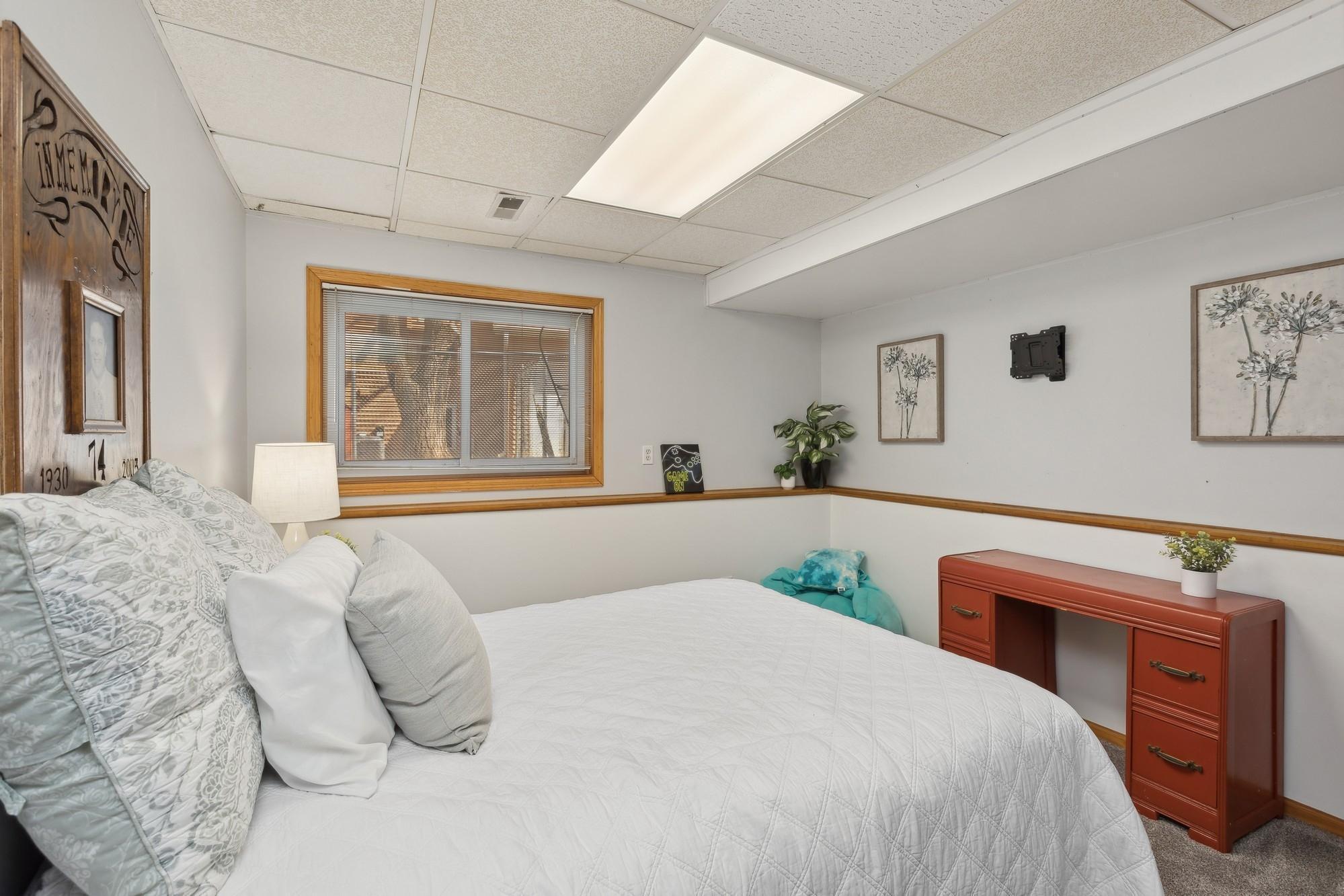 7175 Upper 157th Street W