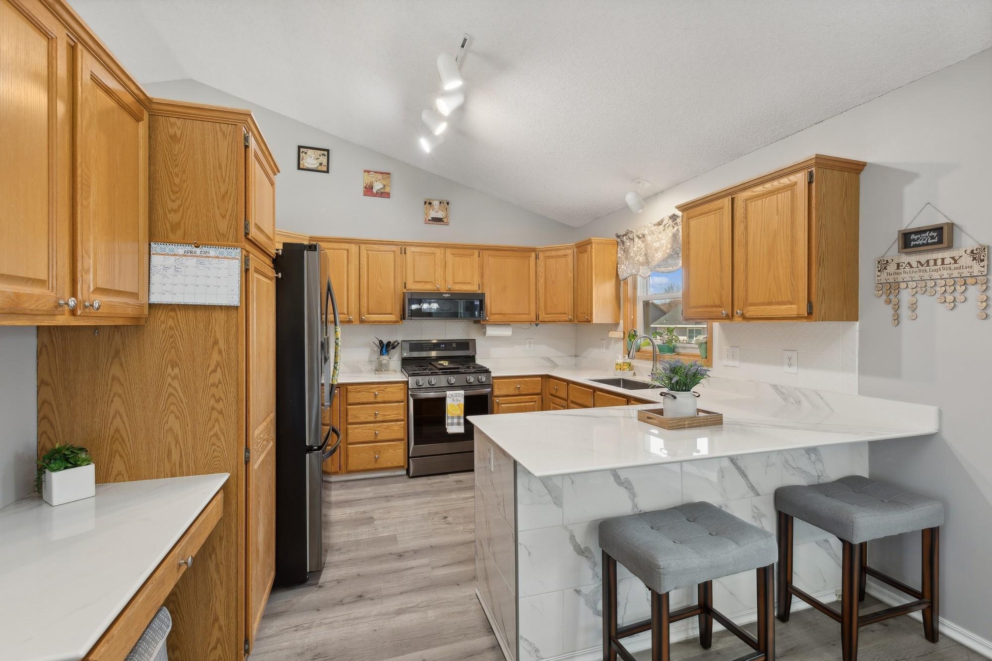 7175 Upper 157th Street W