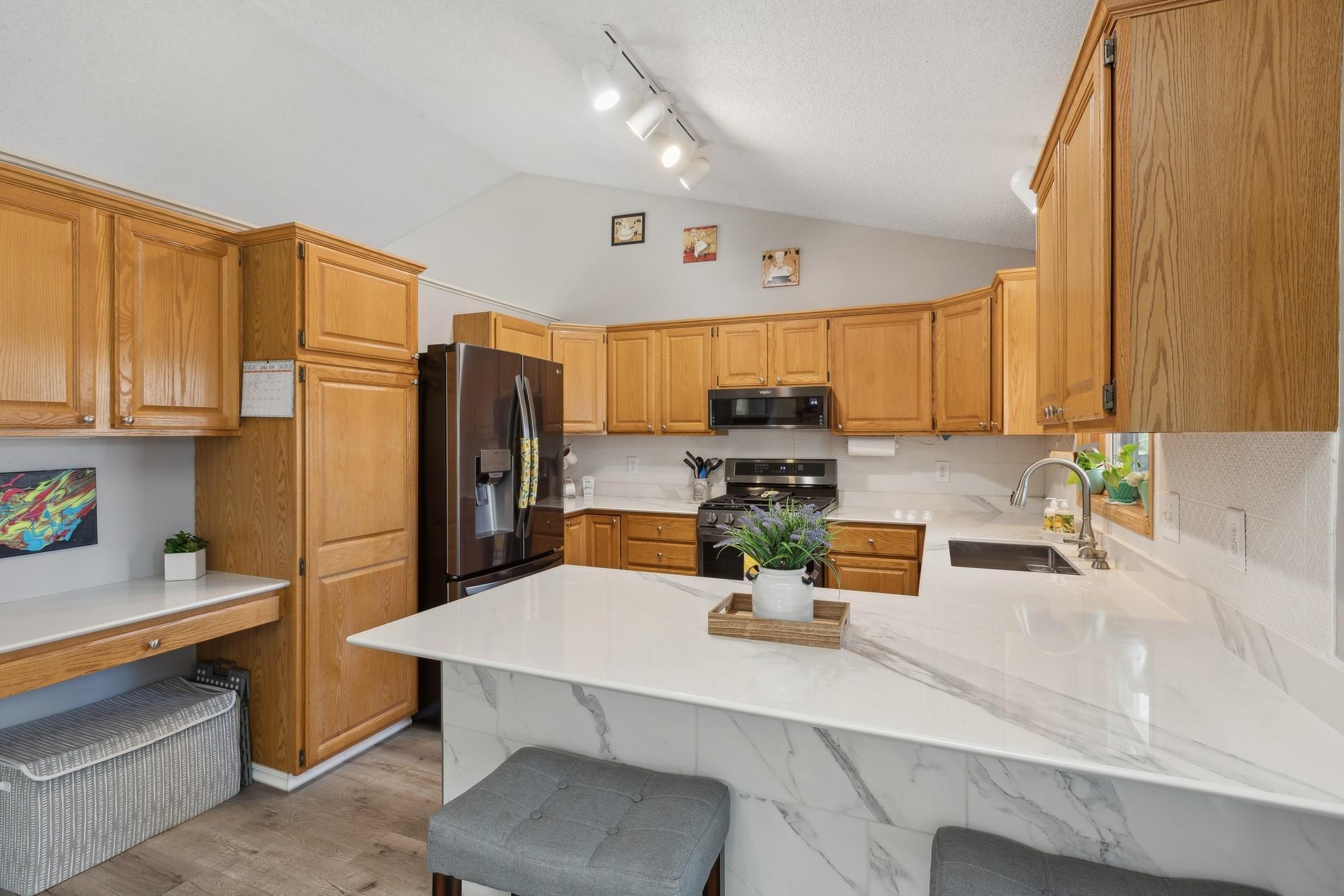 7175 Upper 157th Street W