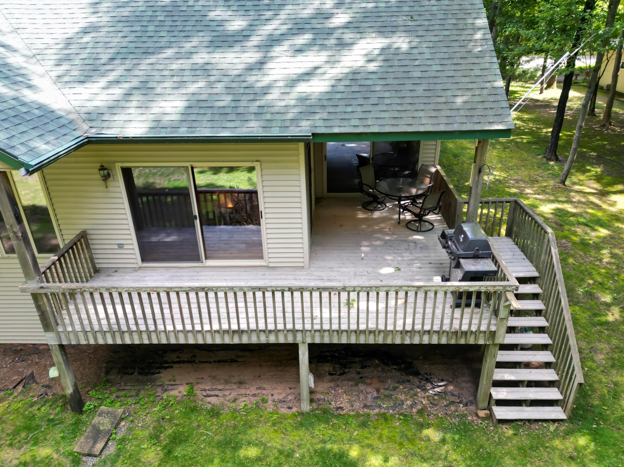 29049 Hanscom Lake Trailway