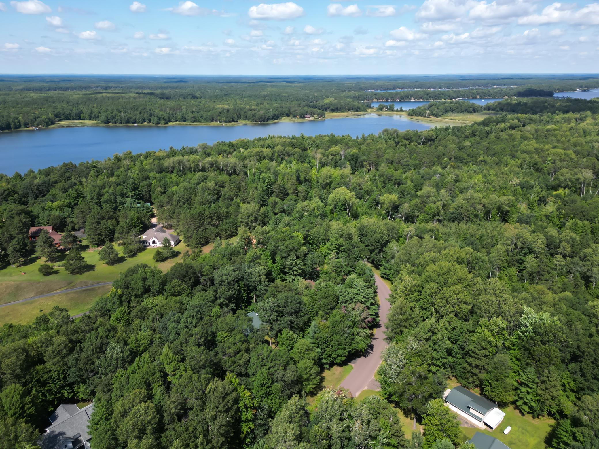29049 Hanscom Lake Trailway