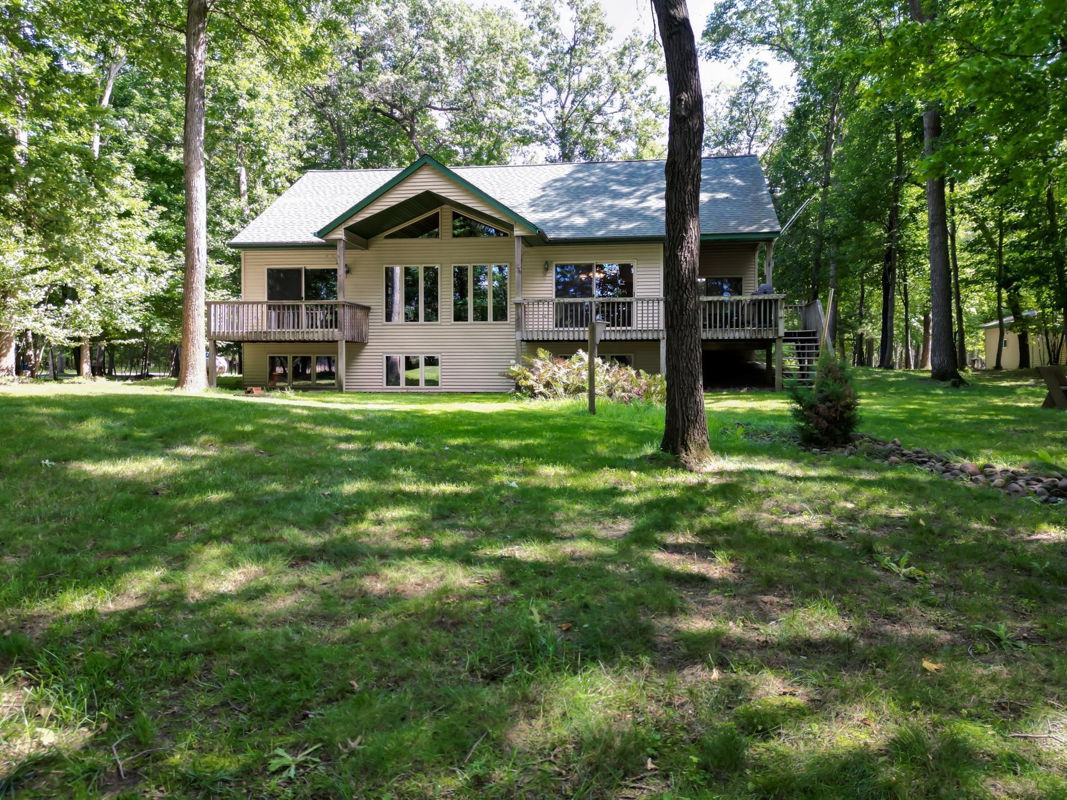 29049 Hanscom Lake Trailway