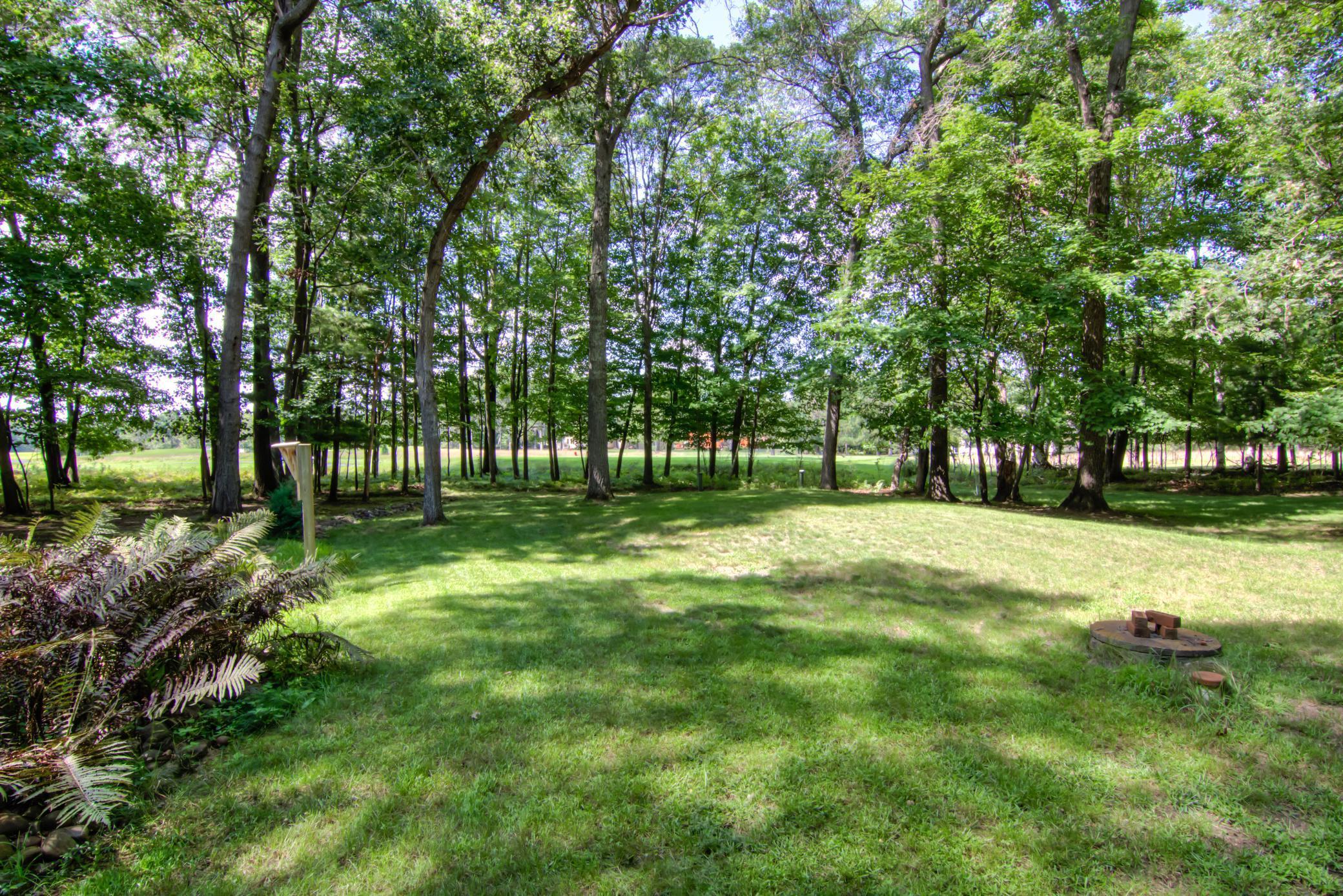 29049 Hanscom Lake Trailway