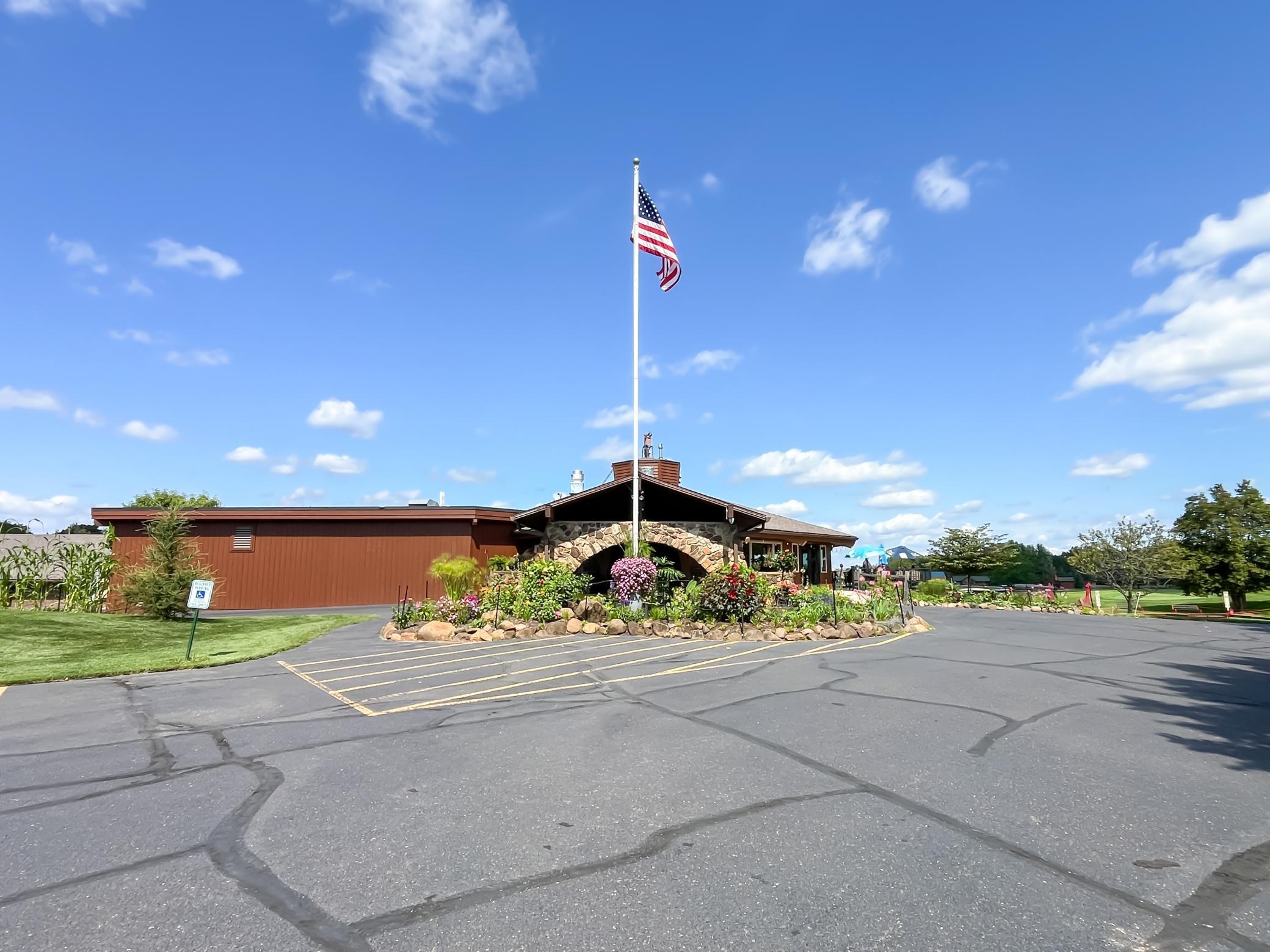 29049 Hanscom Lake Trailway