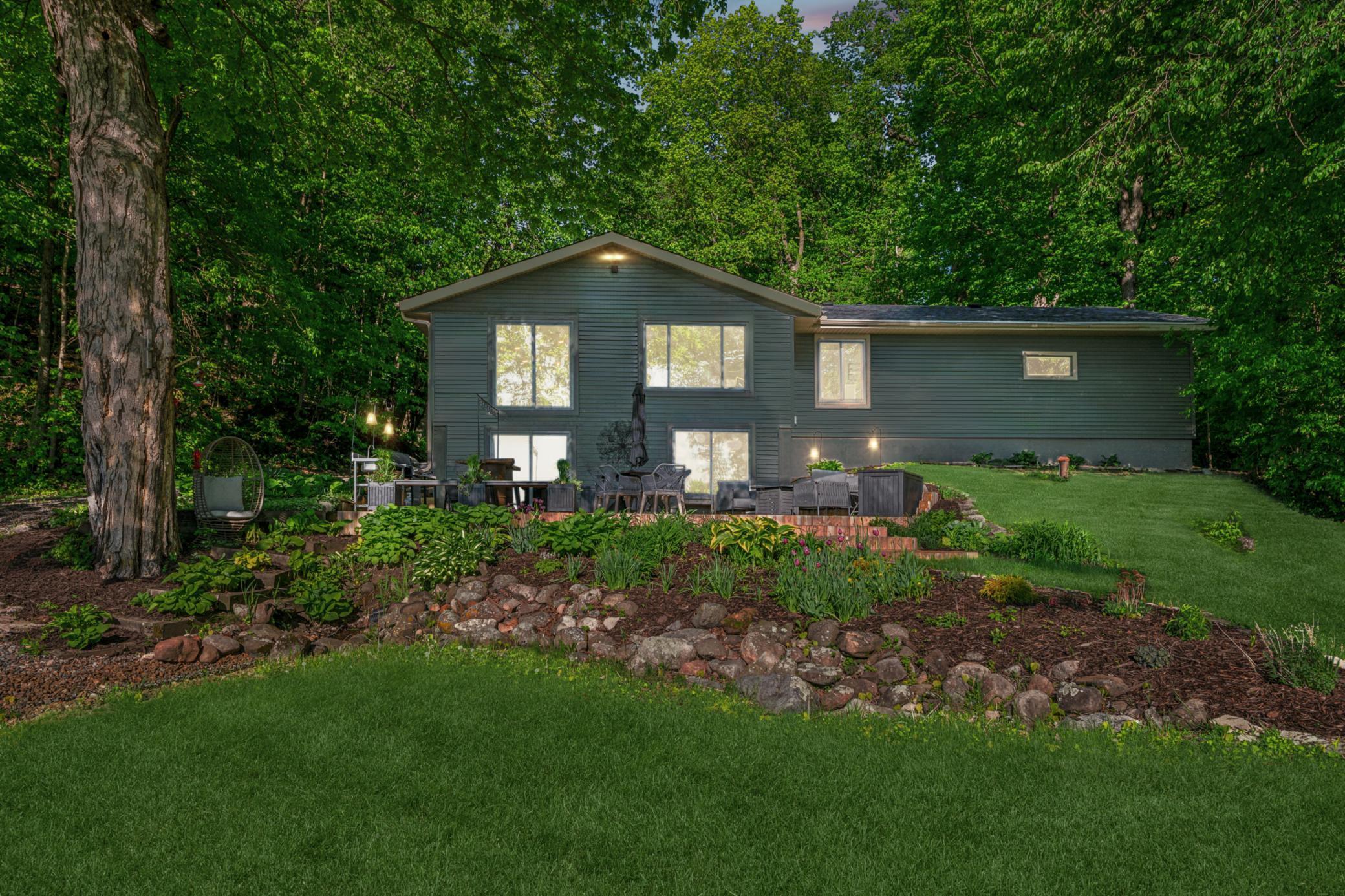 49935 Acacia Trail