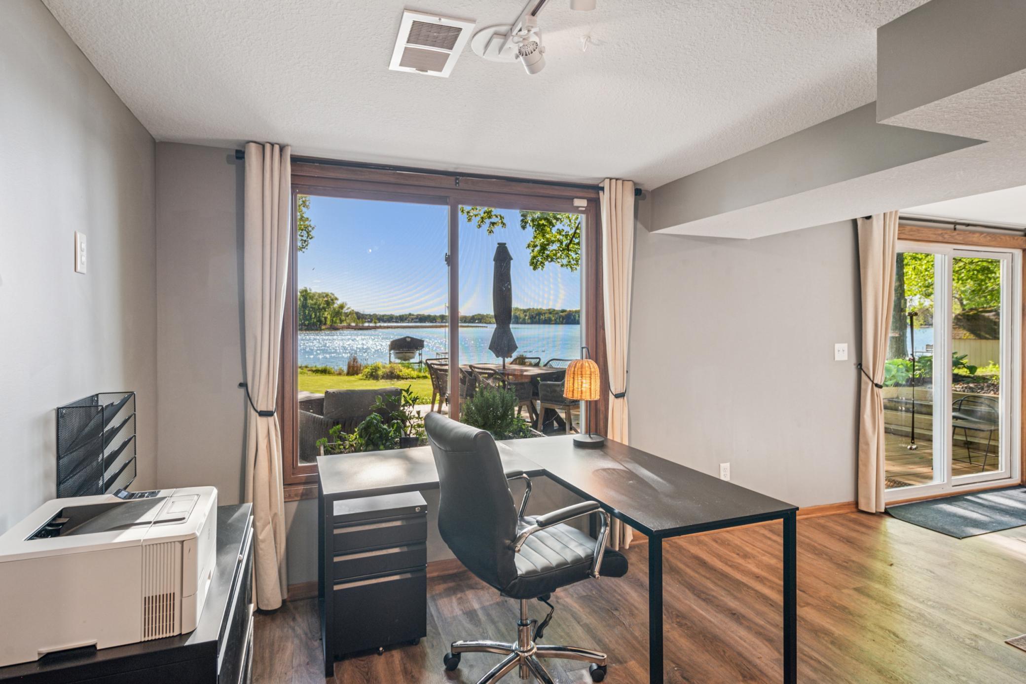 49935 Acacia Trail