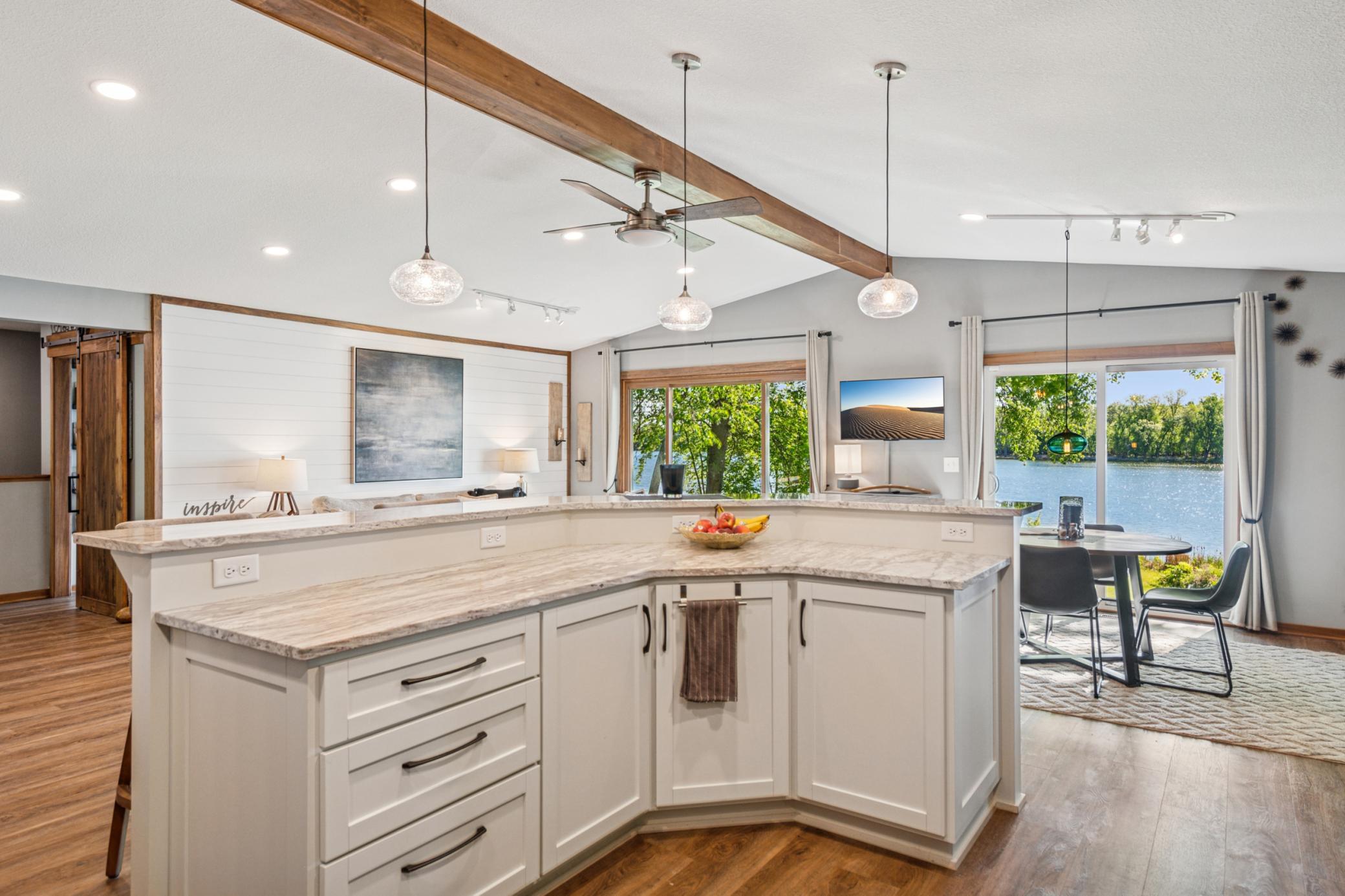 49935 Acacia Trail