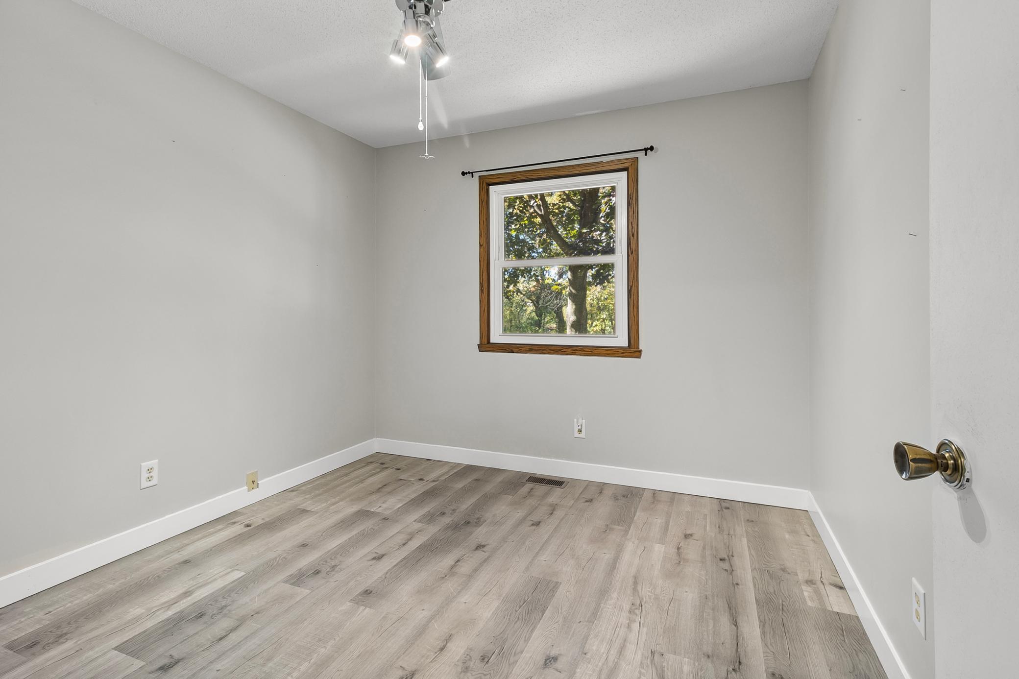 4338 Dunrovin Lane