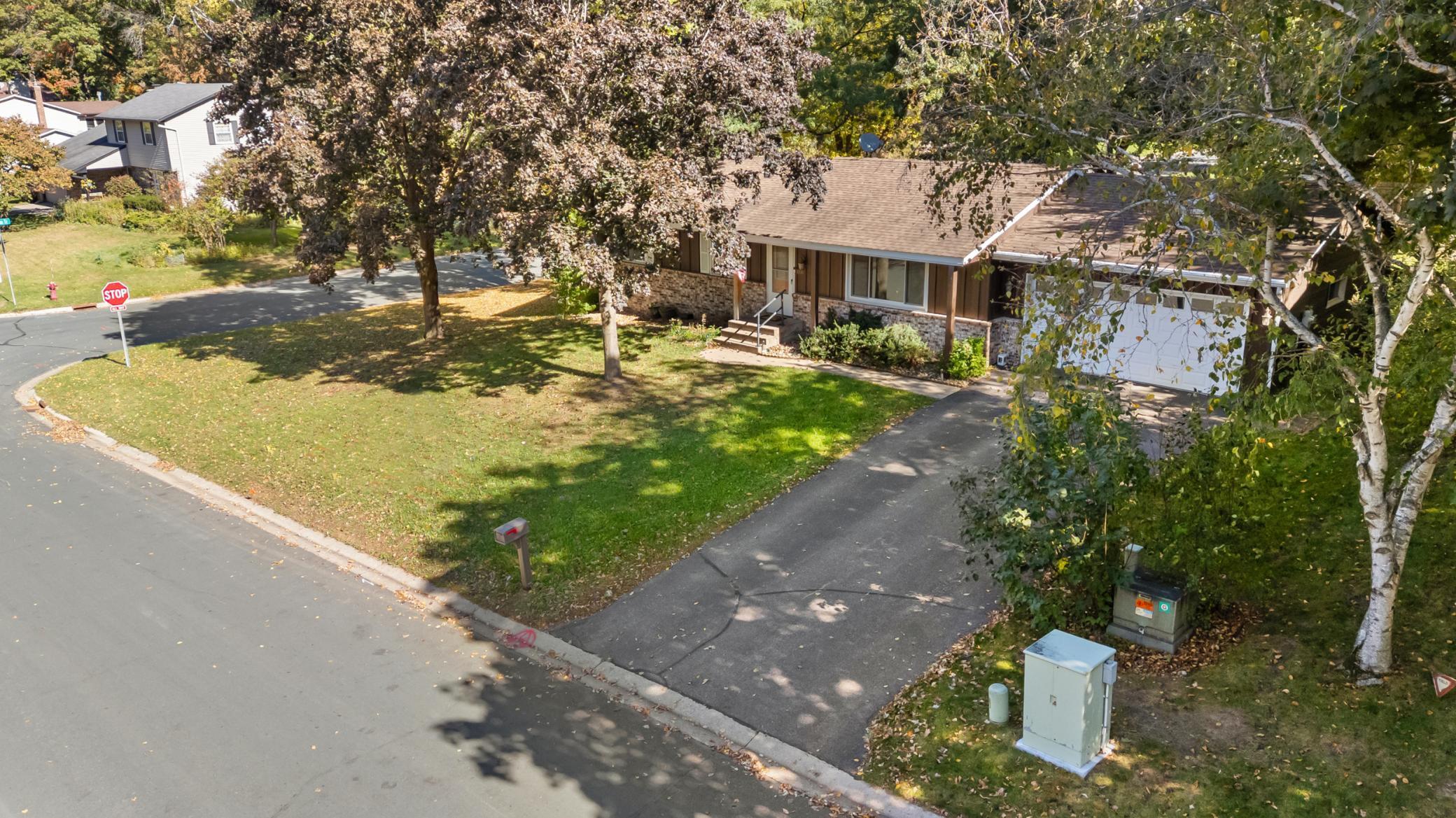 4338 Dunrovin Lane